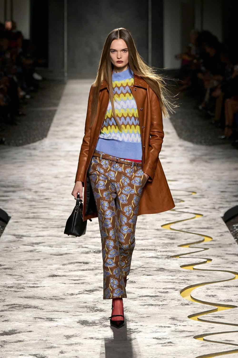 베르사체 - Look 15