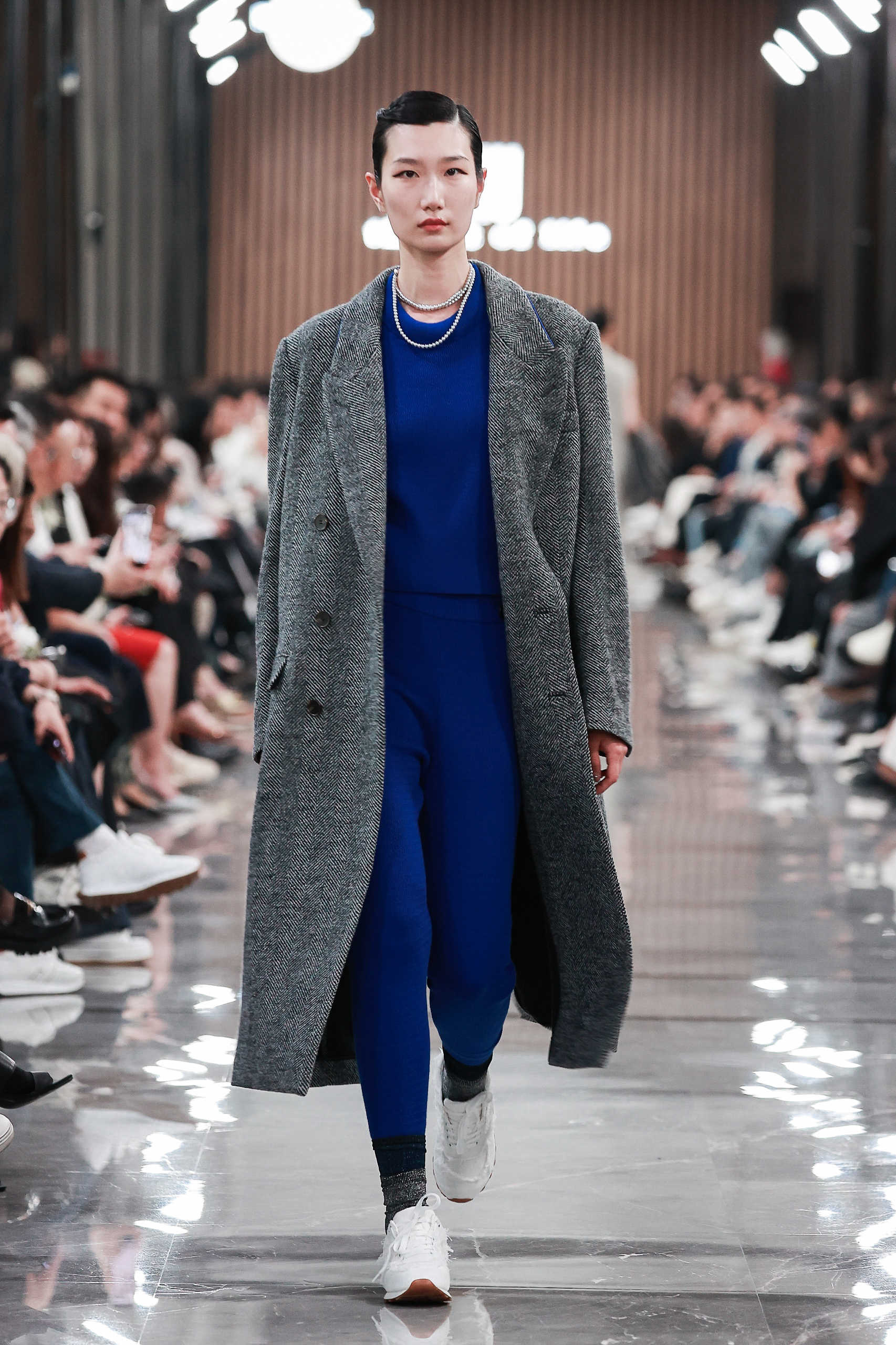 이노플러스+ - Look 18