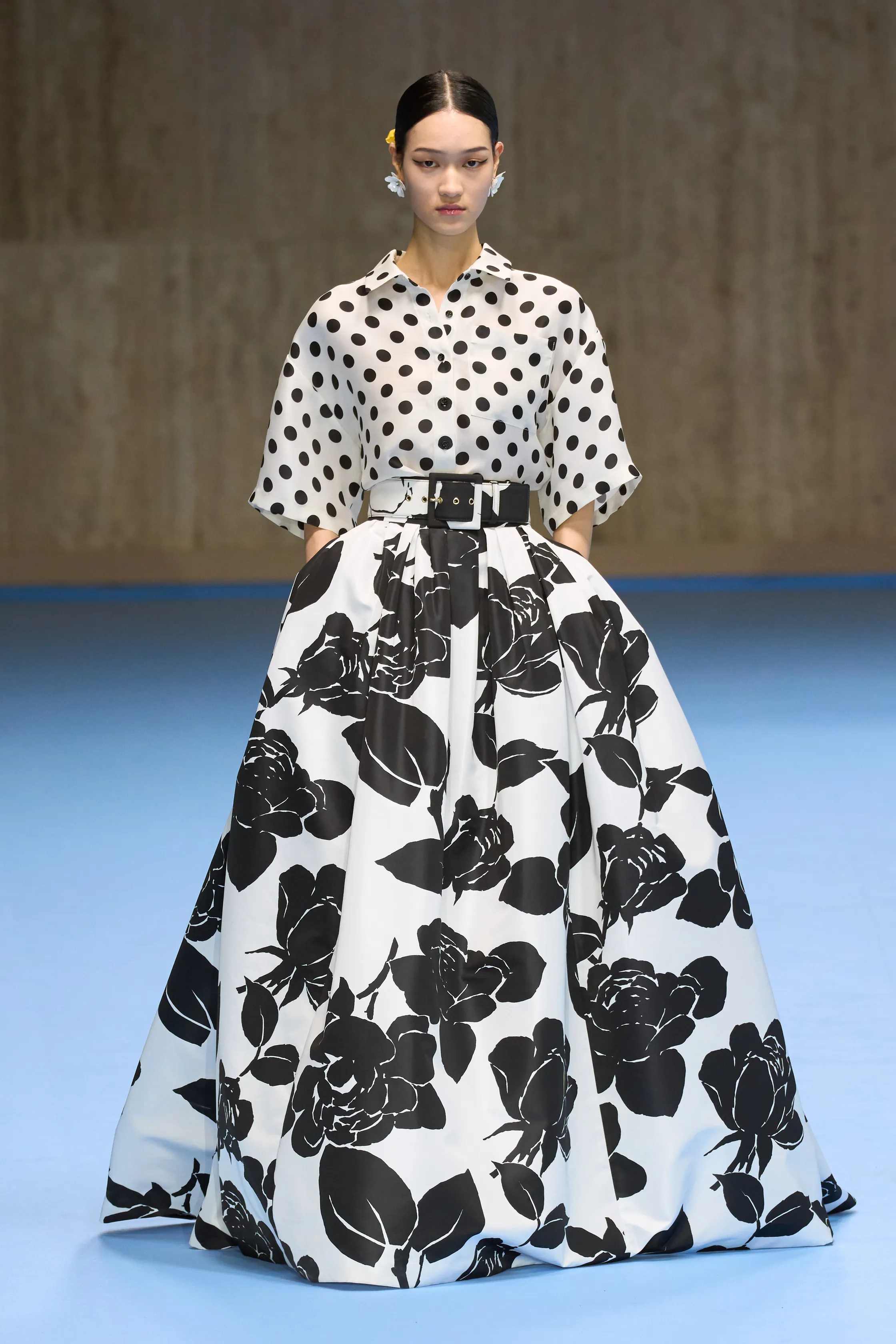 캐롤리나 헤레라 - Look 23