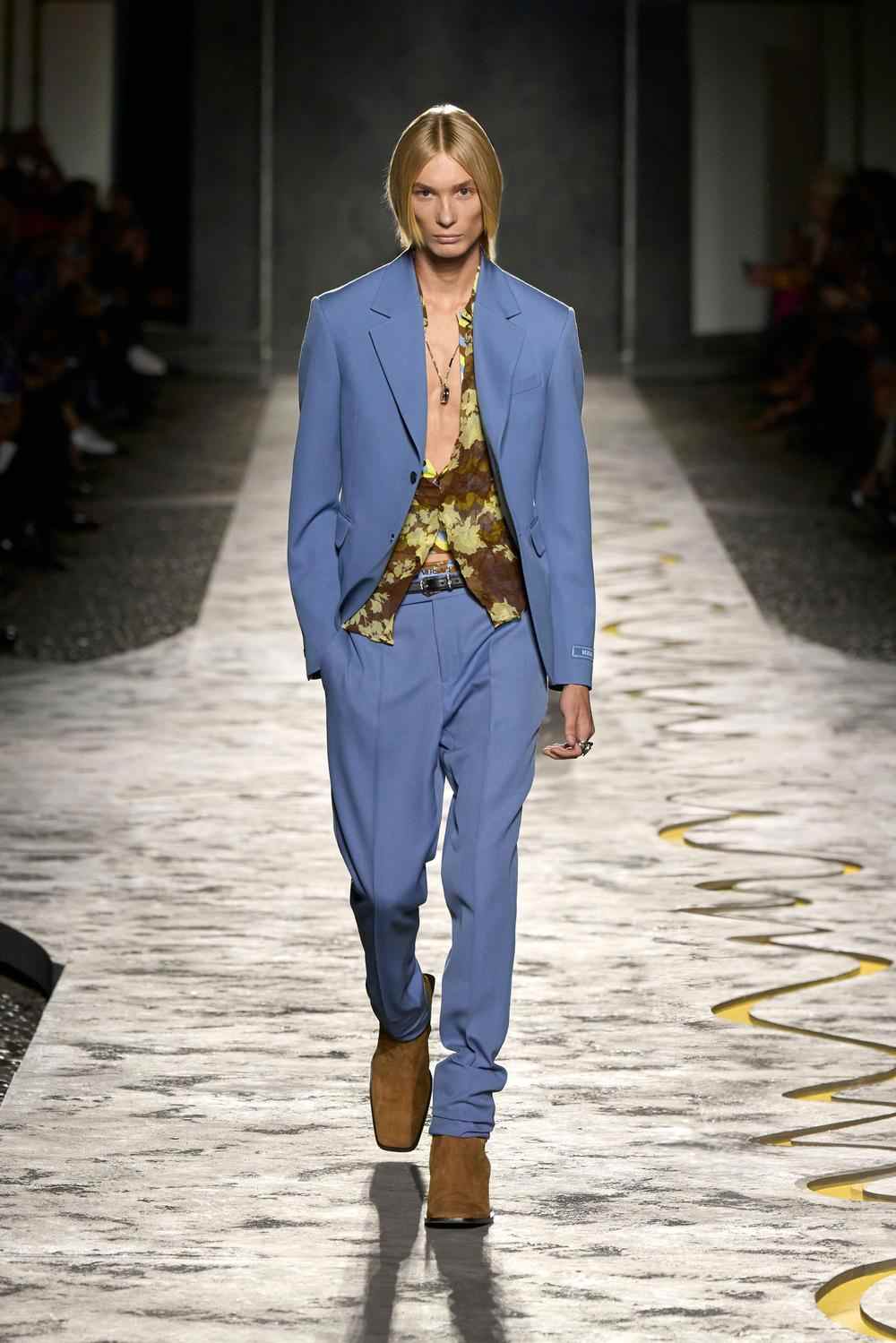 베르사체 - Look 11