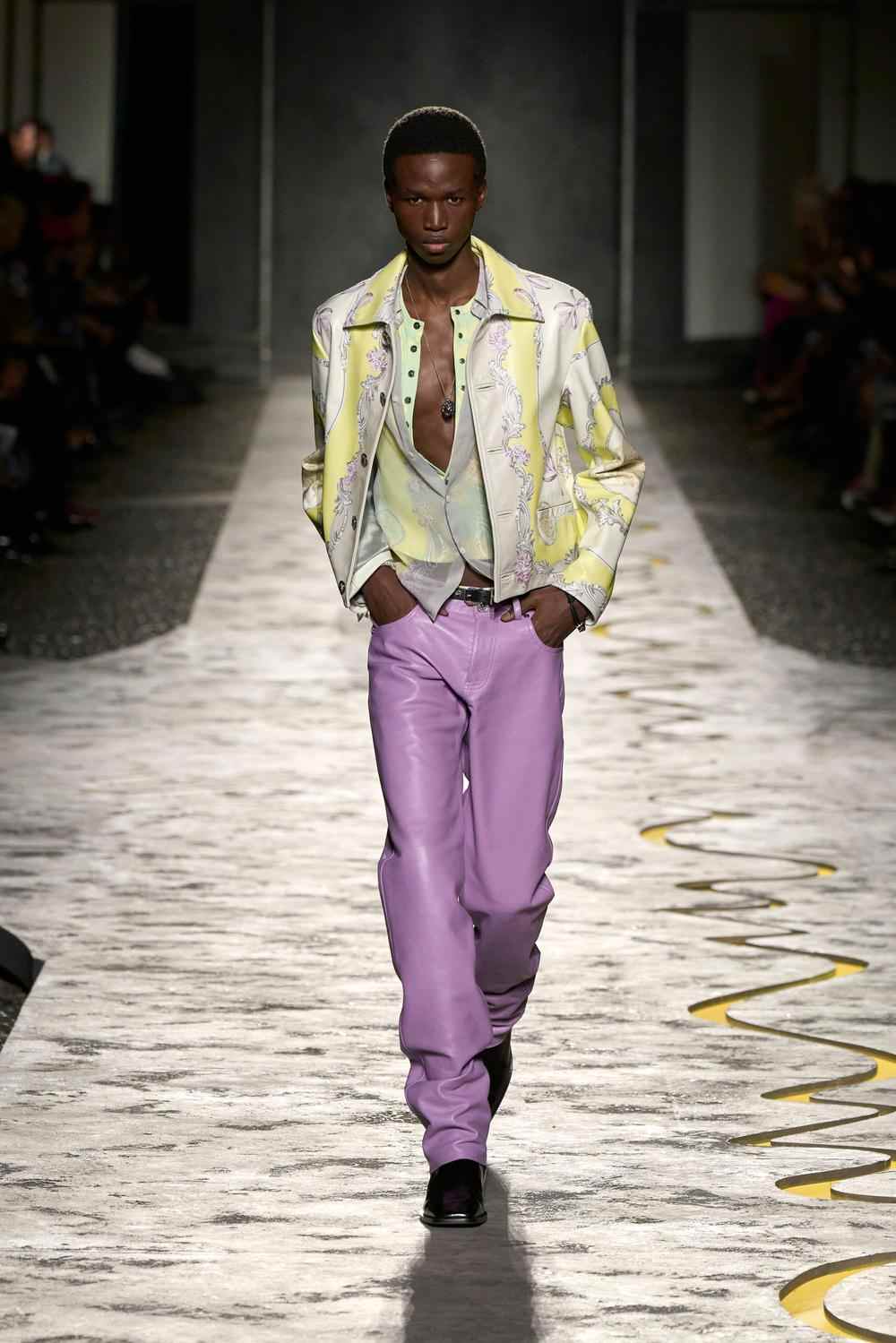 베르사체 - Look 60