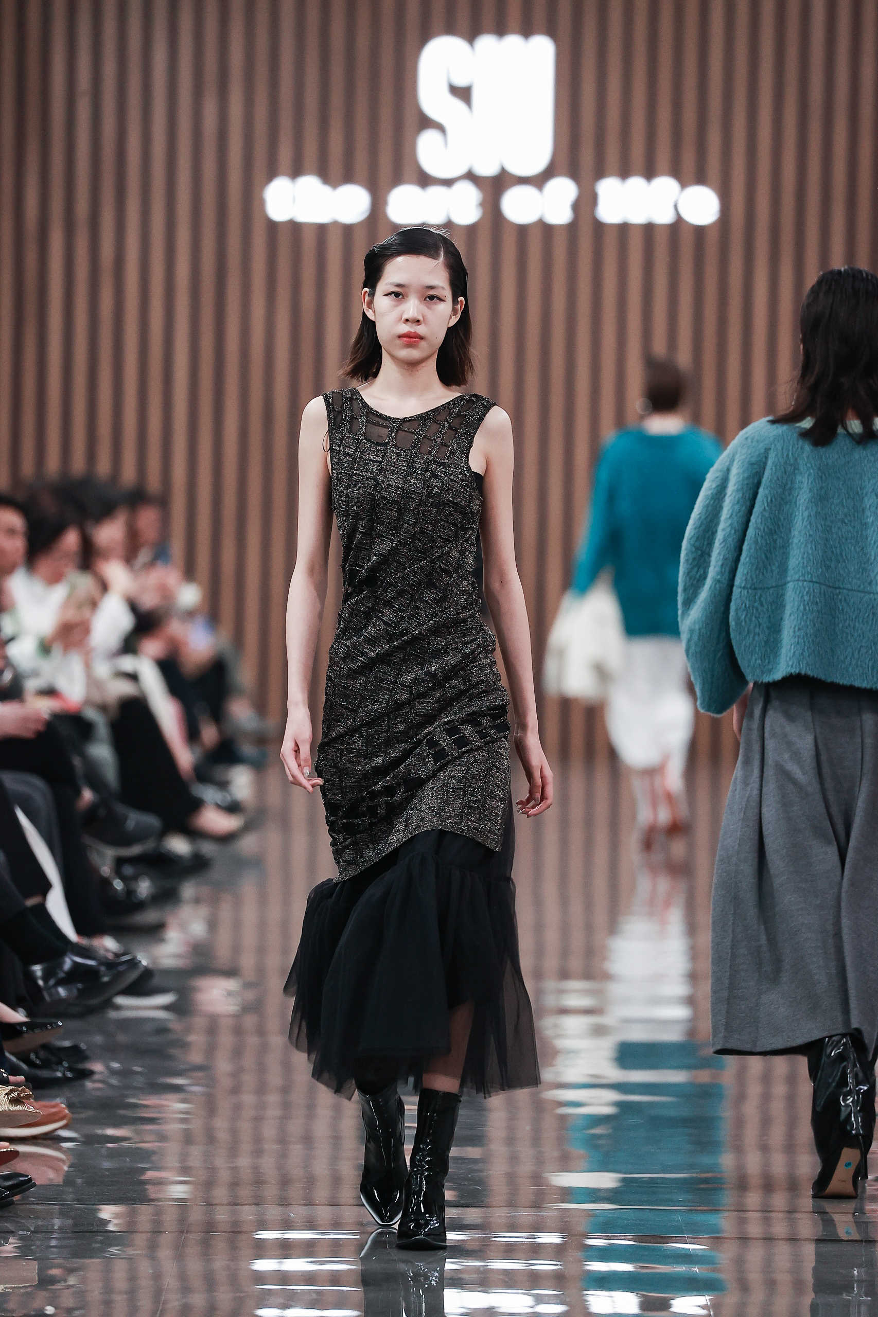 이노플러스+ - Look 30