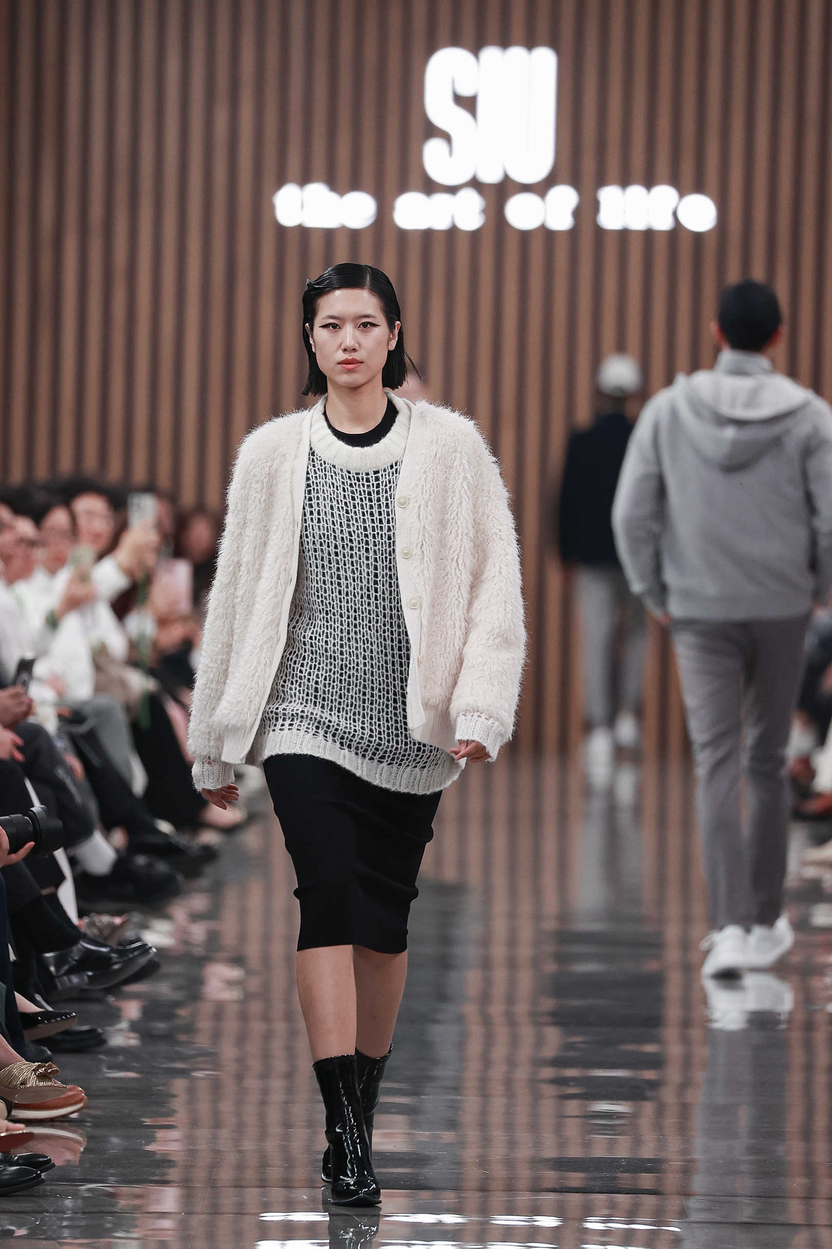 이노플러스+ - Look 12
