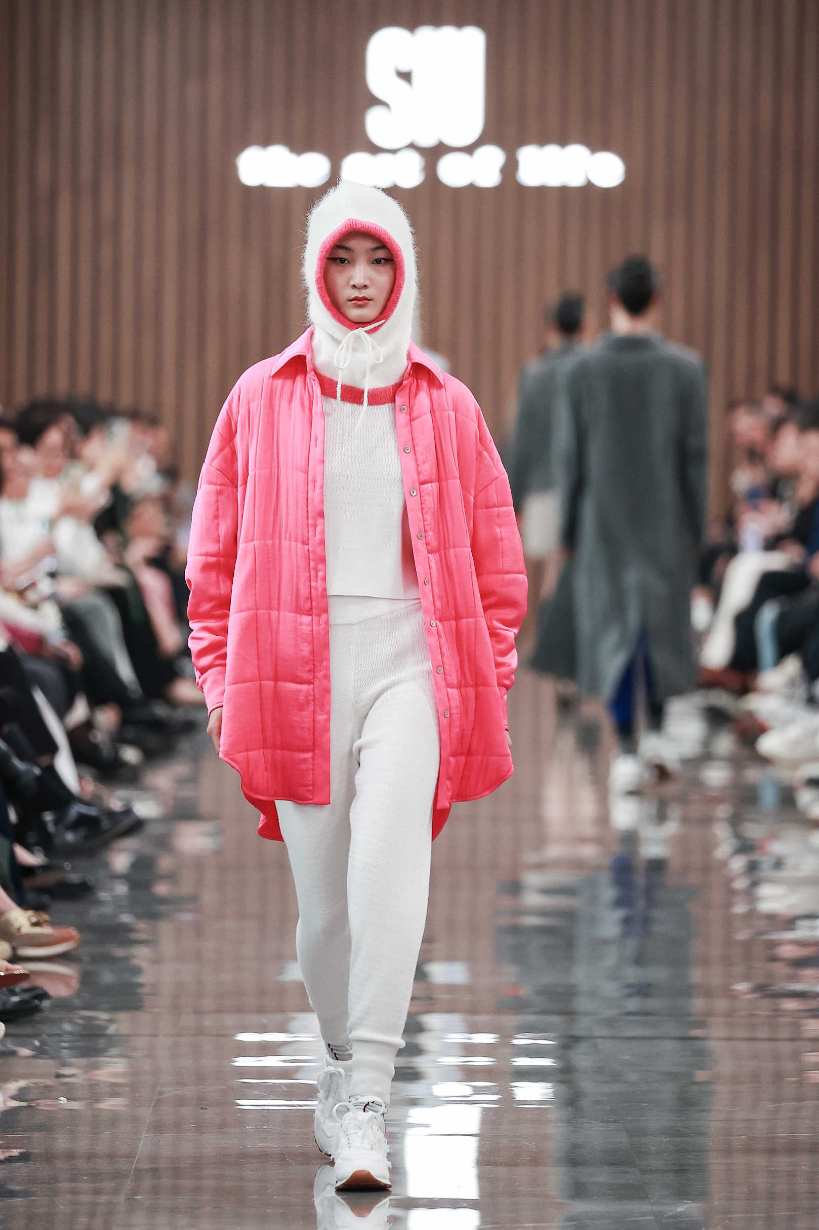이노플러스+ - Look 20