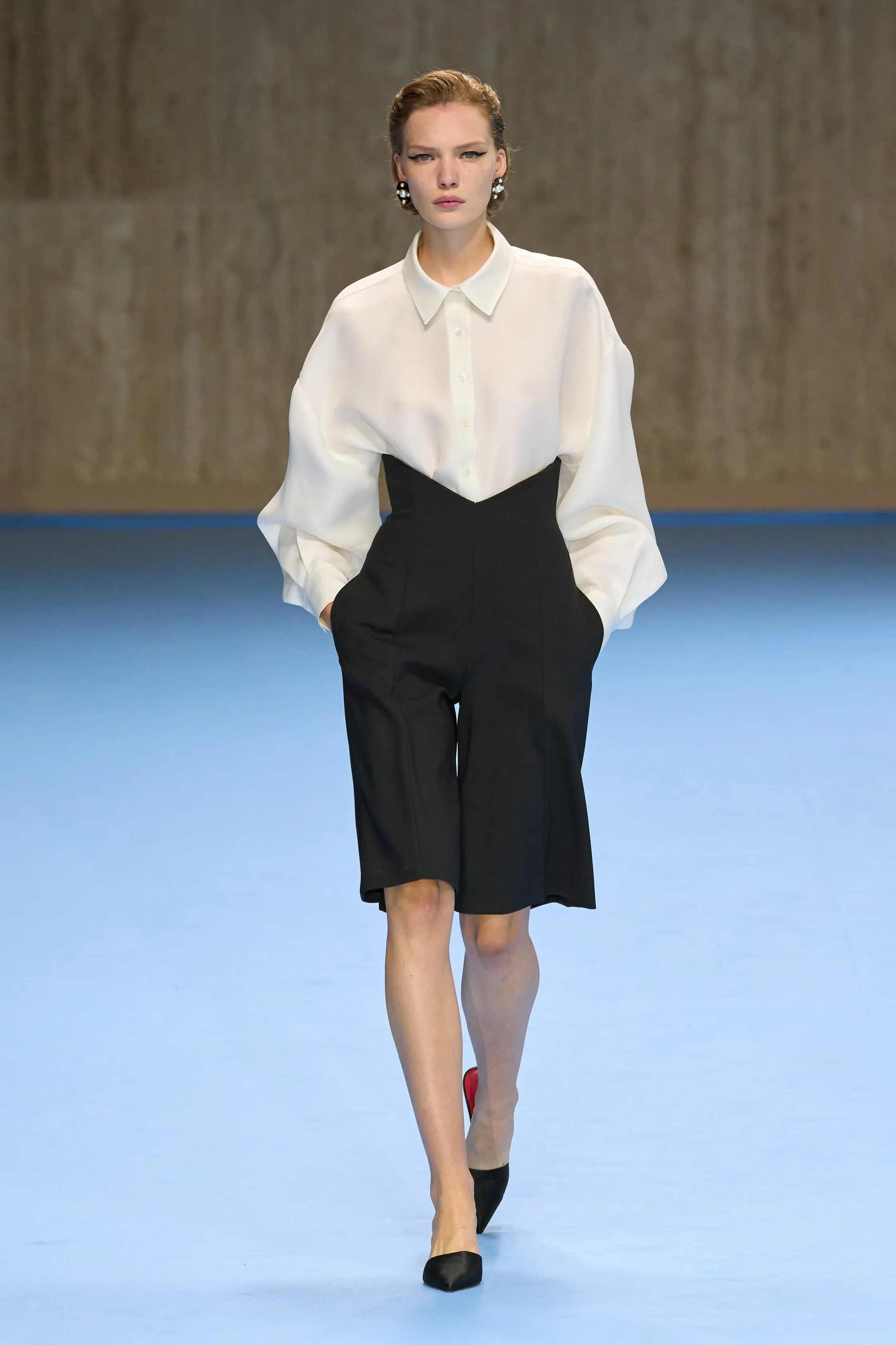 캐롤리나 헤레라 - Look 3