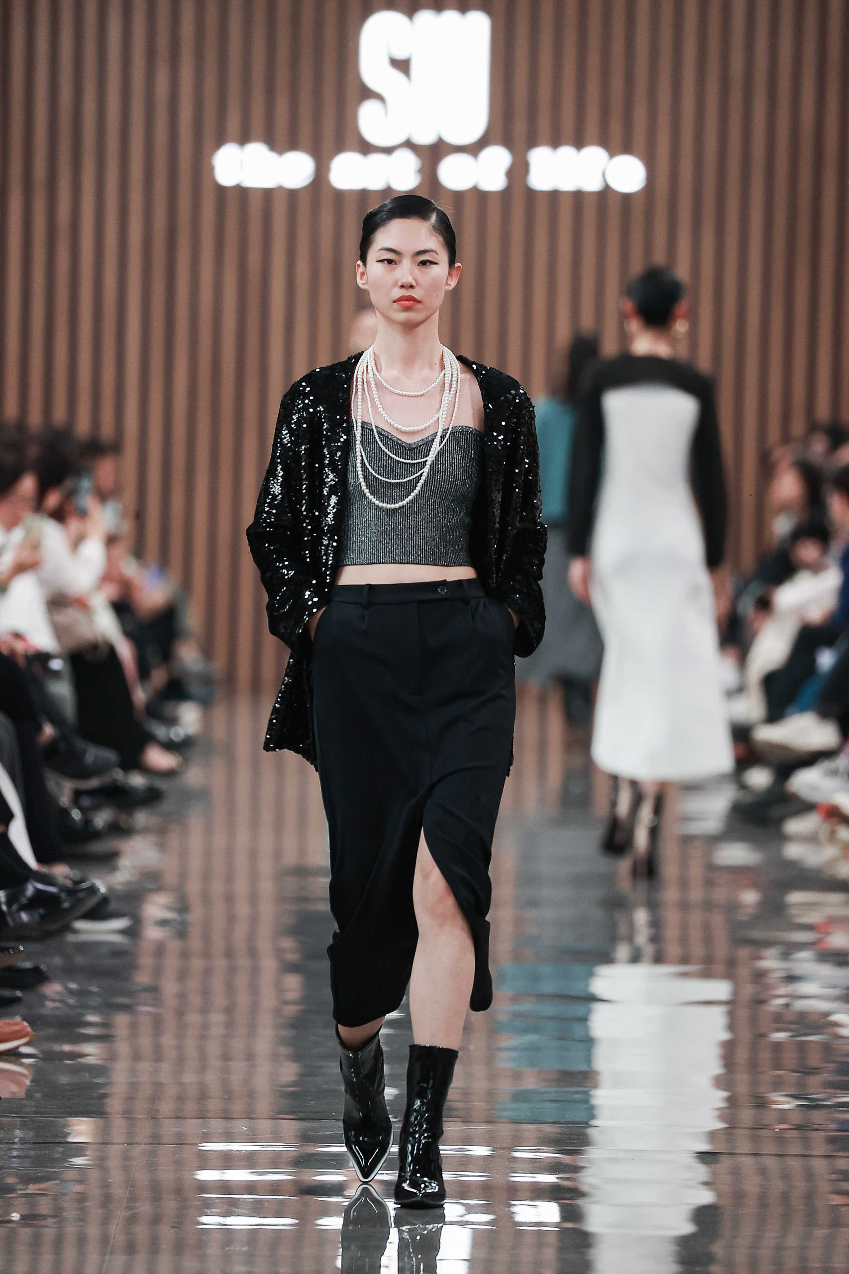이노플러스+ - Look 31