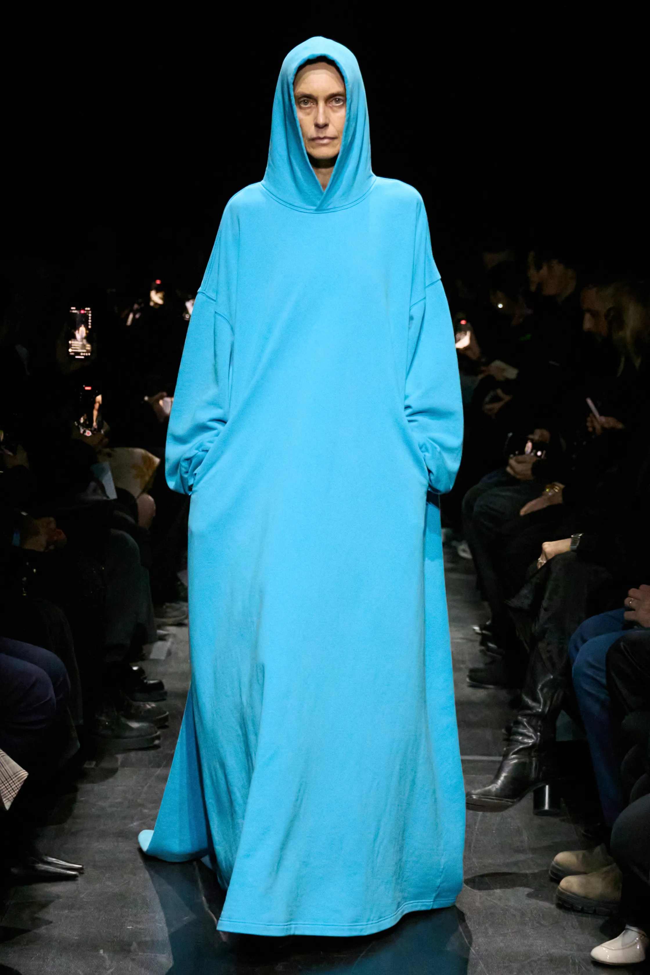 발렌시아가 - Look 30