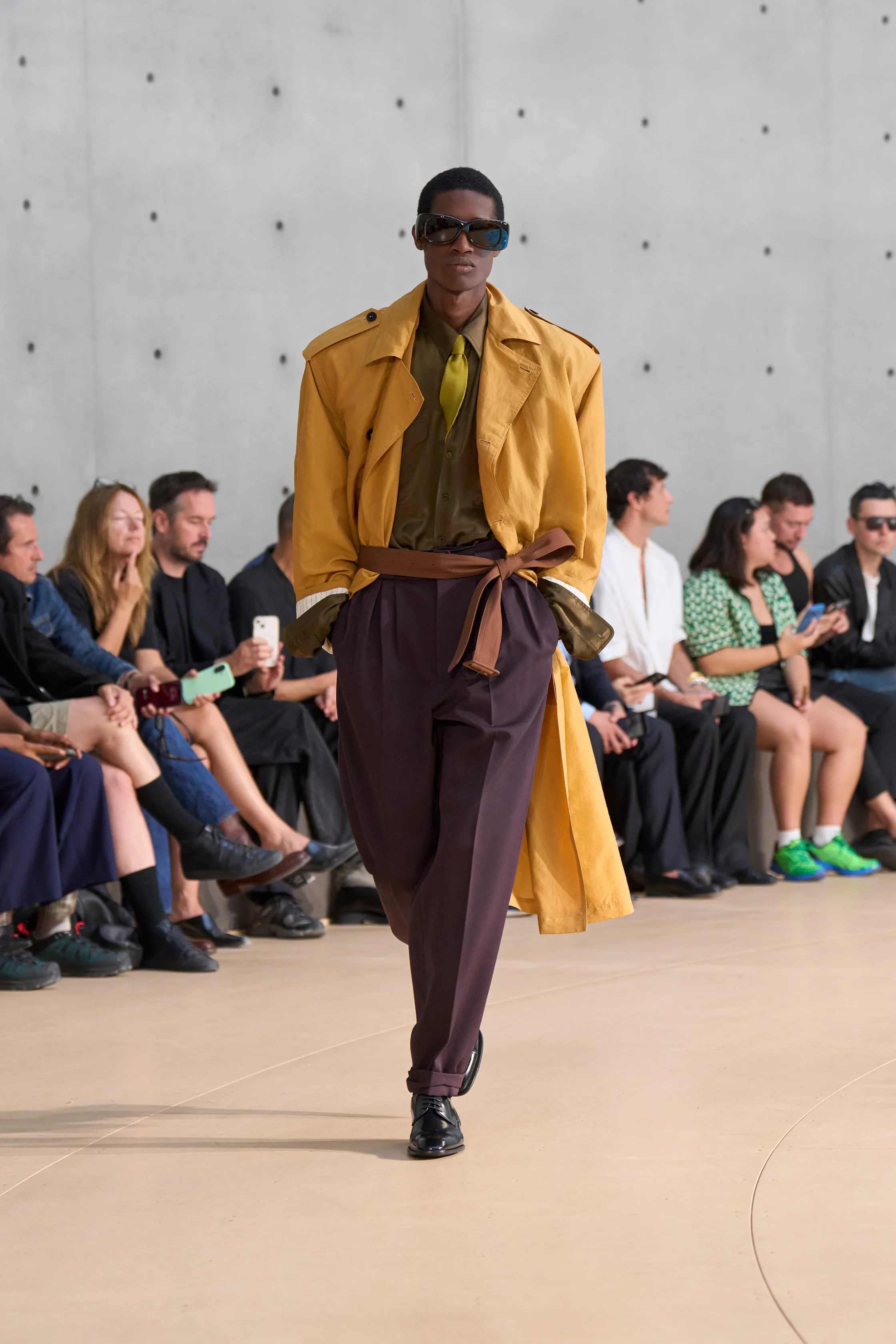 سان لوران - Look 28