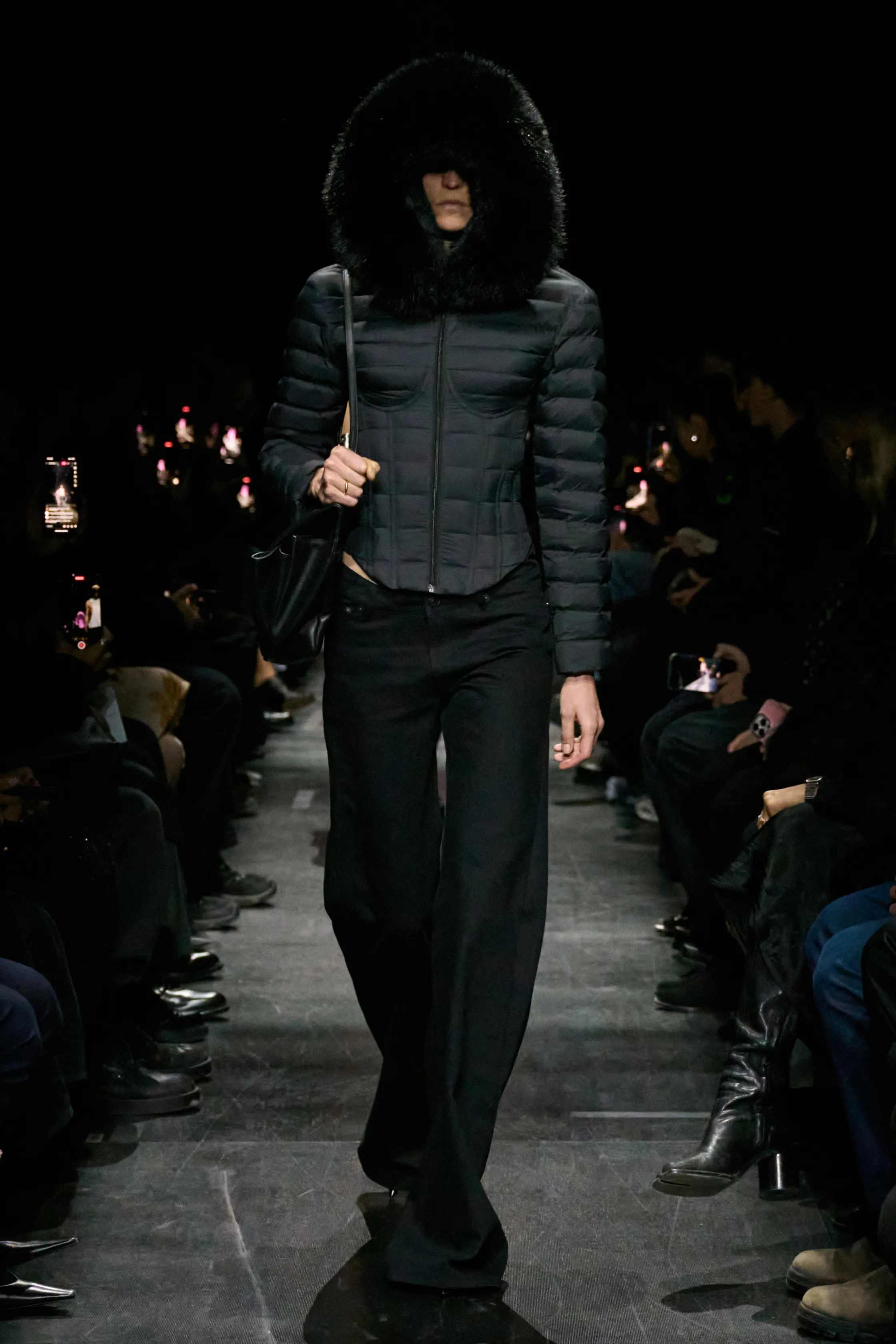 발렌시아가 - Look 34