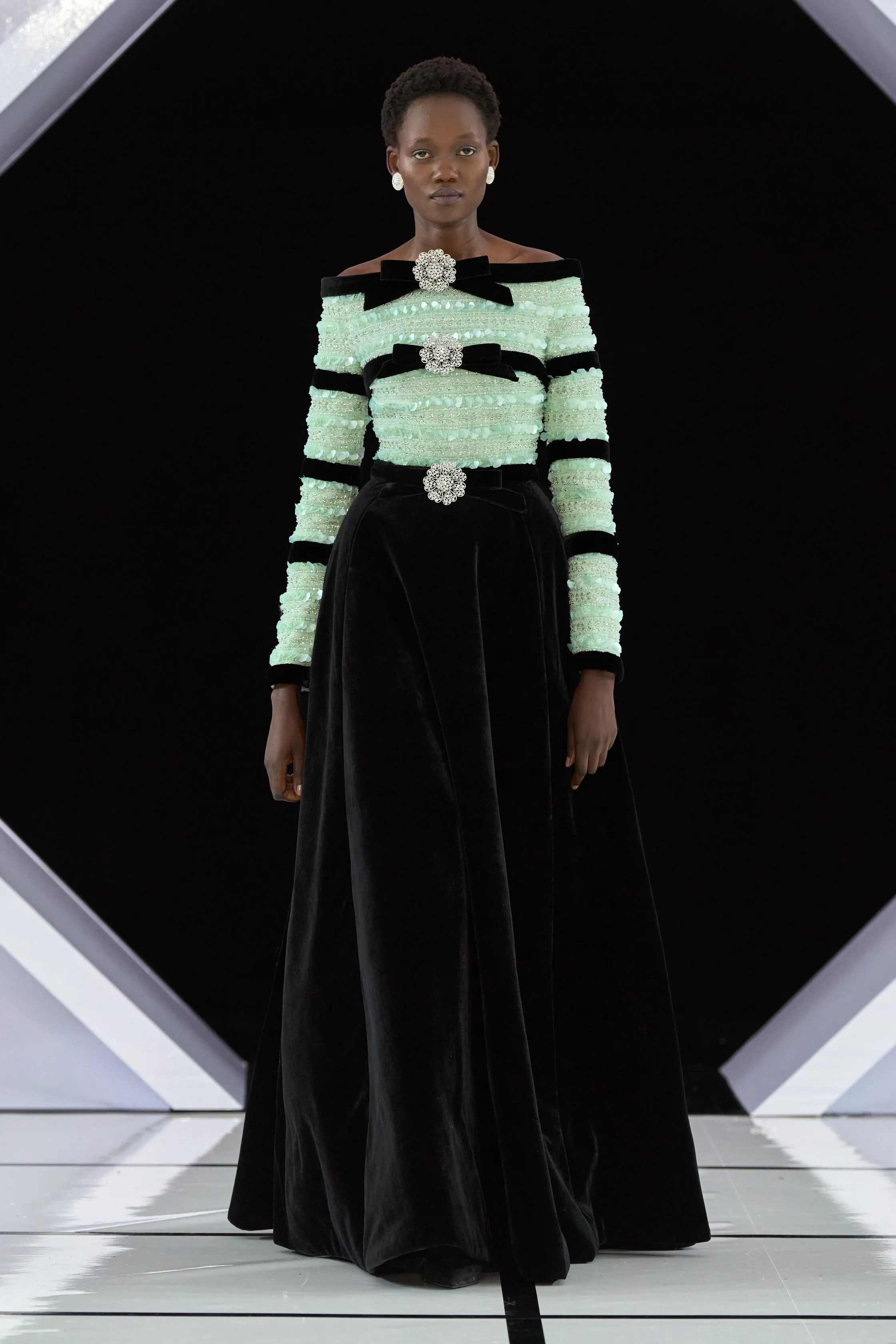 ريتشارد كوين - Look 20