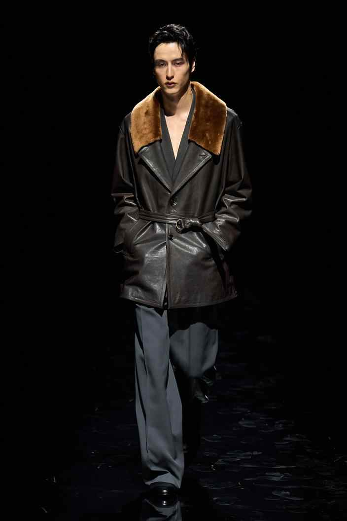 앤섬 A - Look 10
