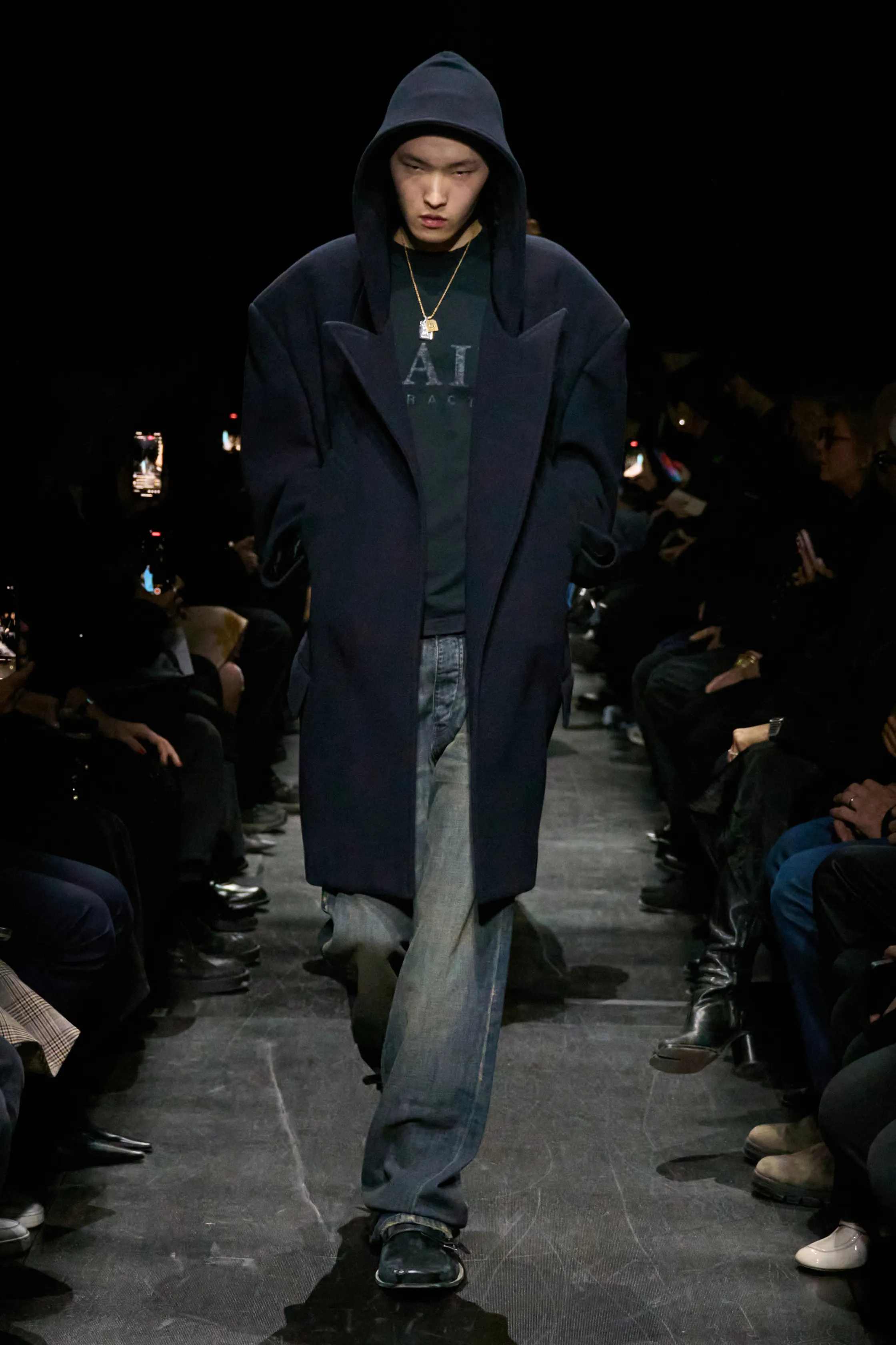 발렌시아가 - Look 27