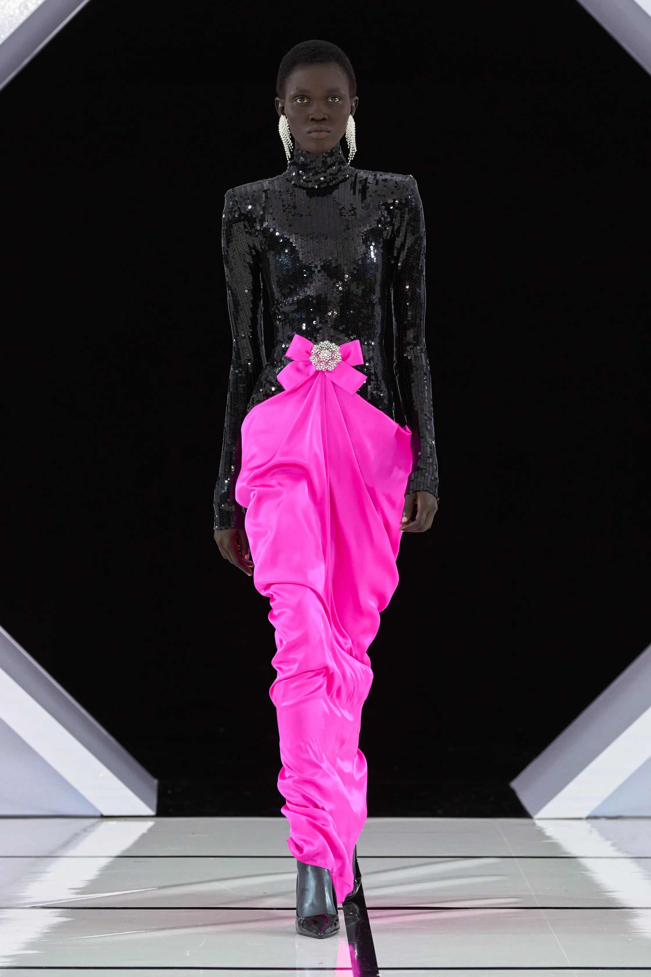 ريتشارد كوين - Look 44