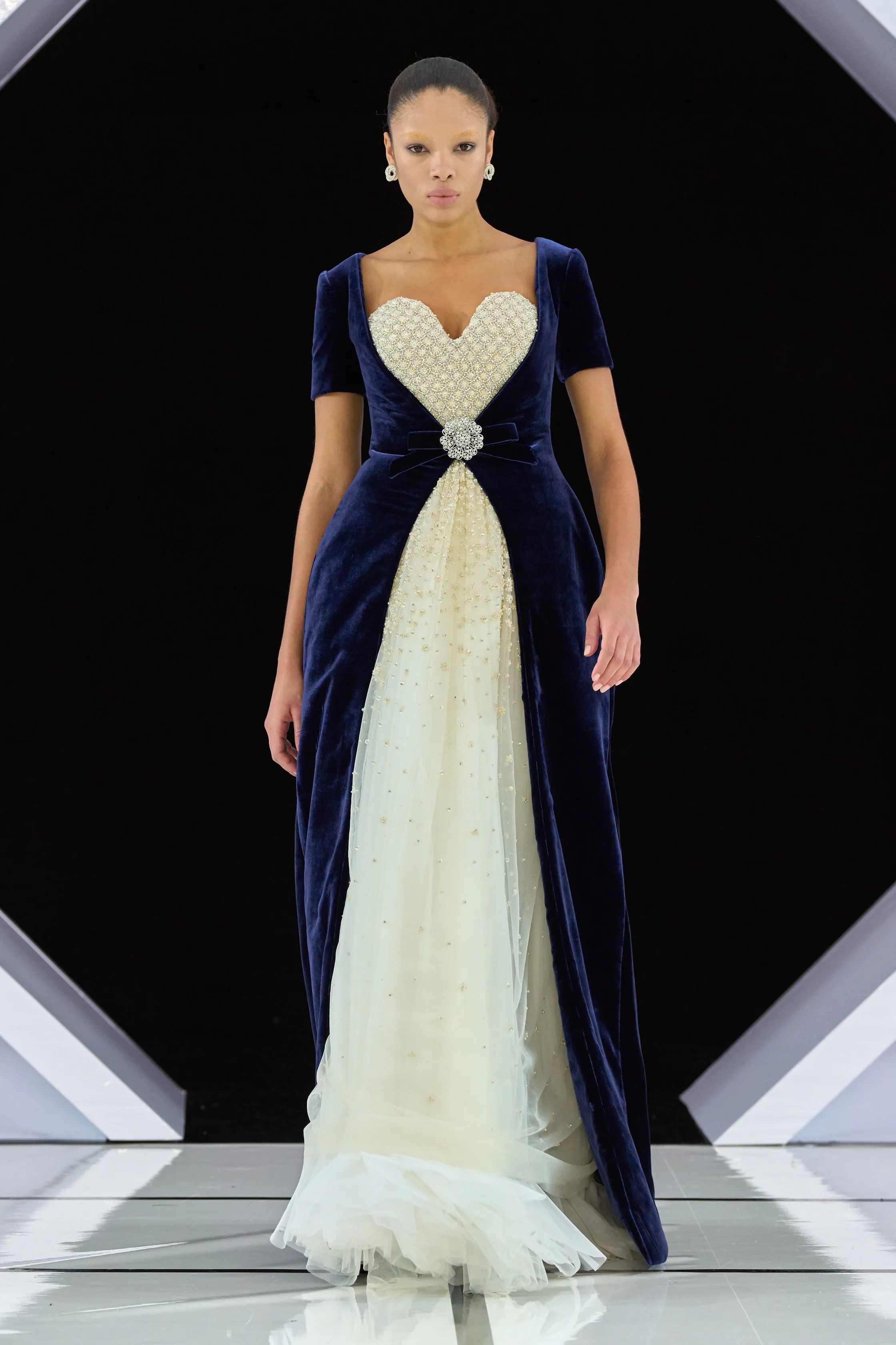 ريتشارد كوين - Look 40