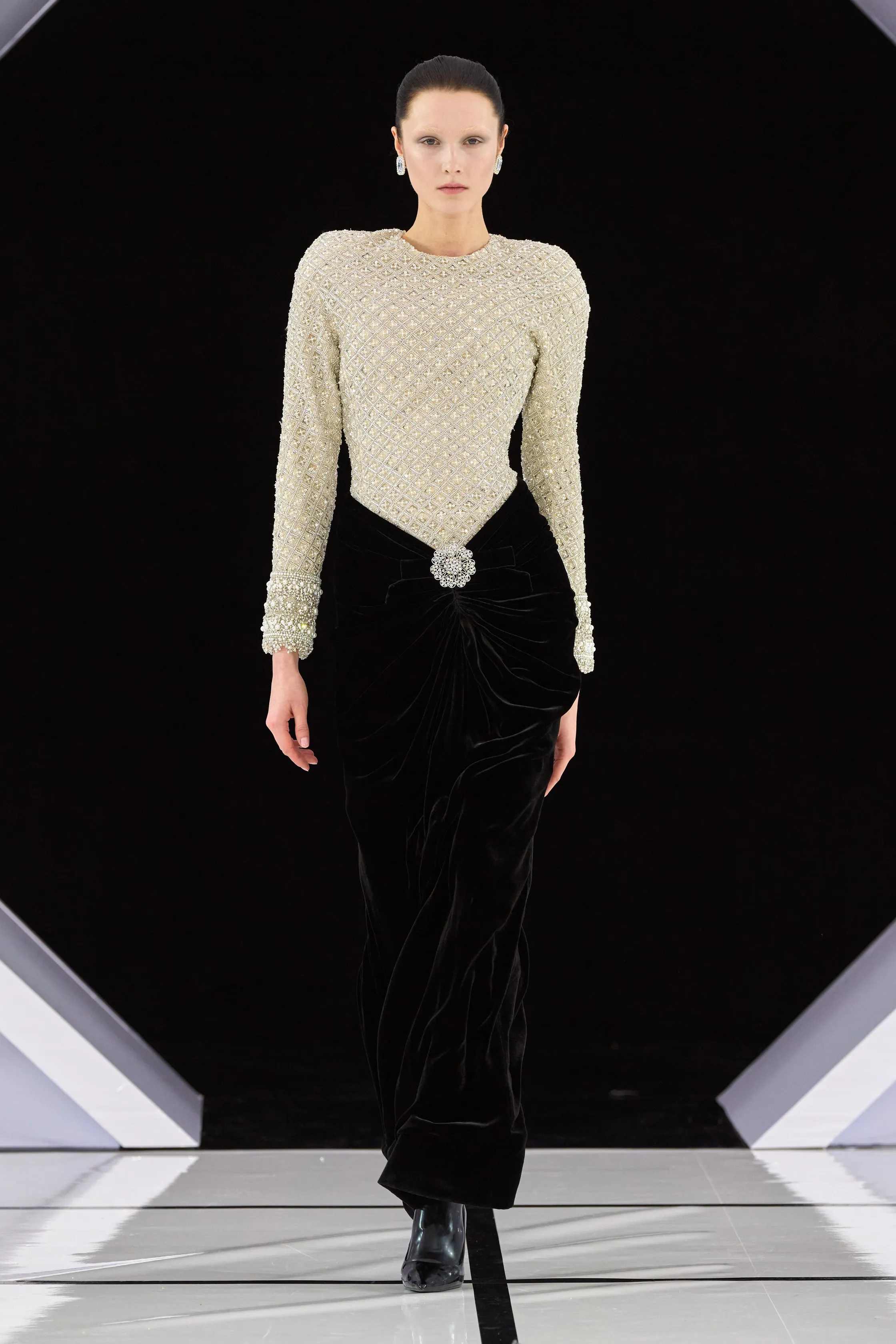 ريتشارد كوين - Look 2