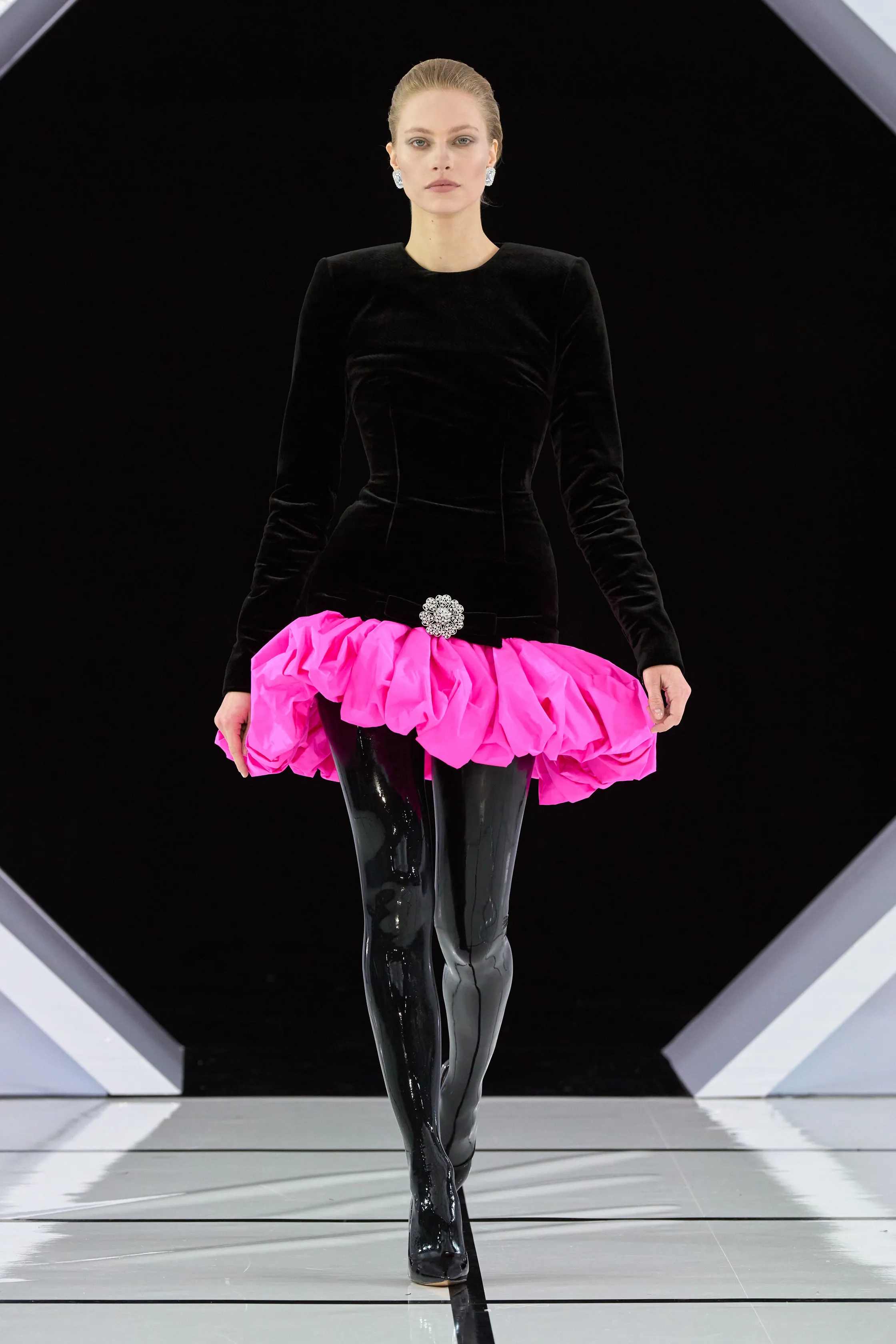 ريتشارد كوين - Look 35
