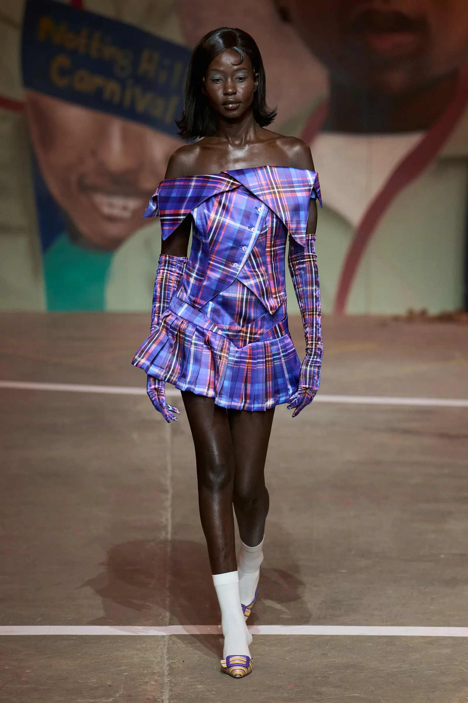 تولو كوكر - Look 21