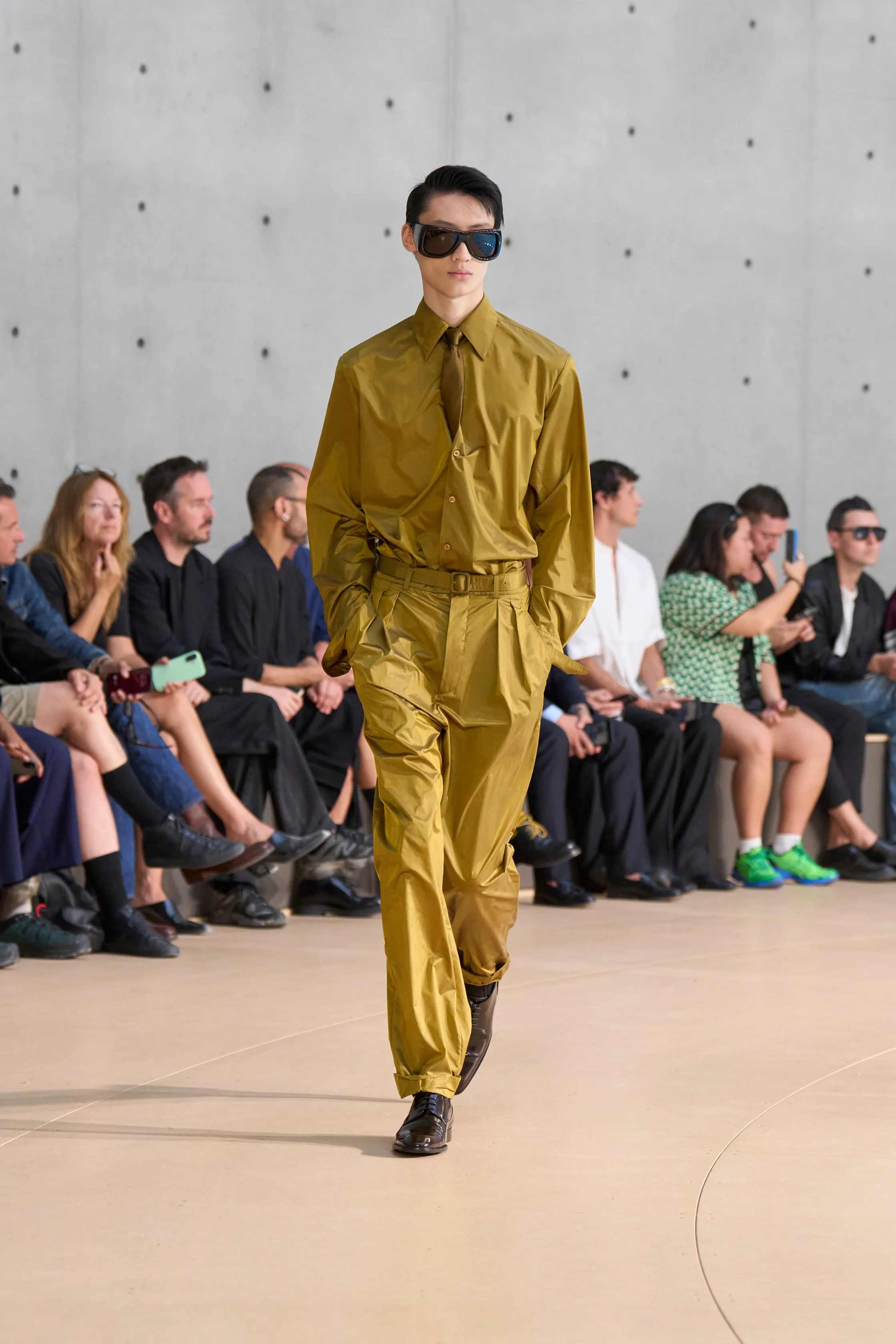 سان لوران - Look 30