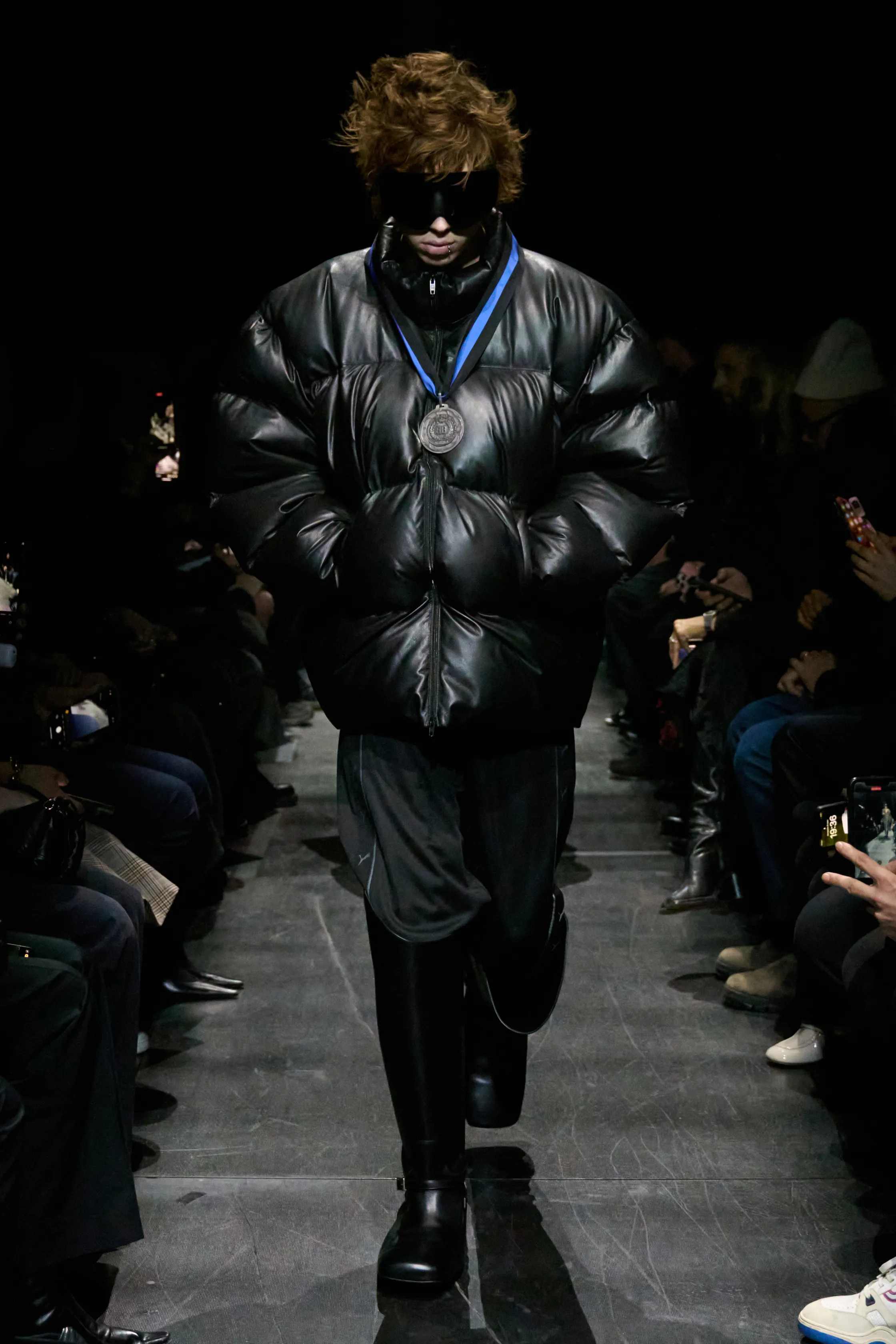 발렌시아가 - Look 54