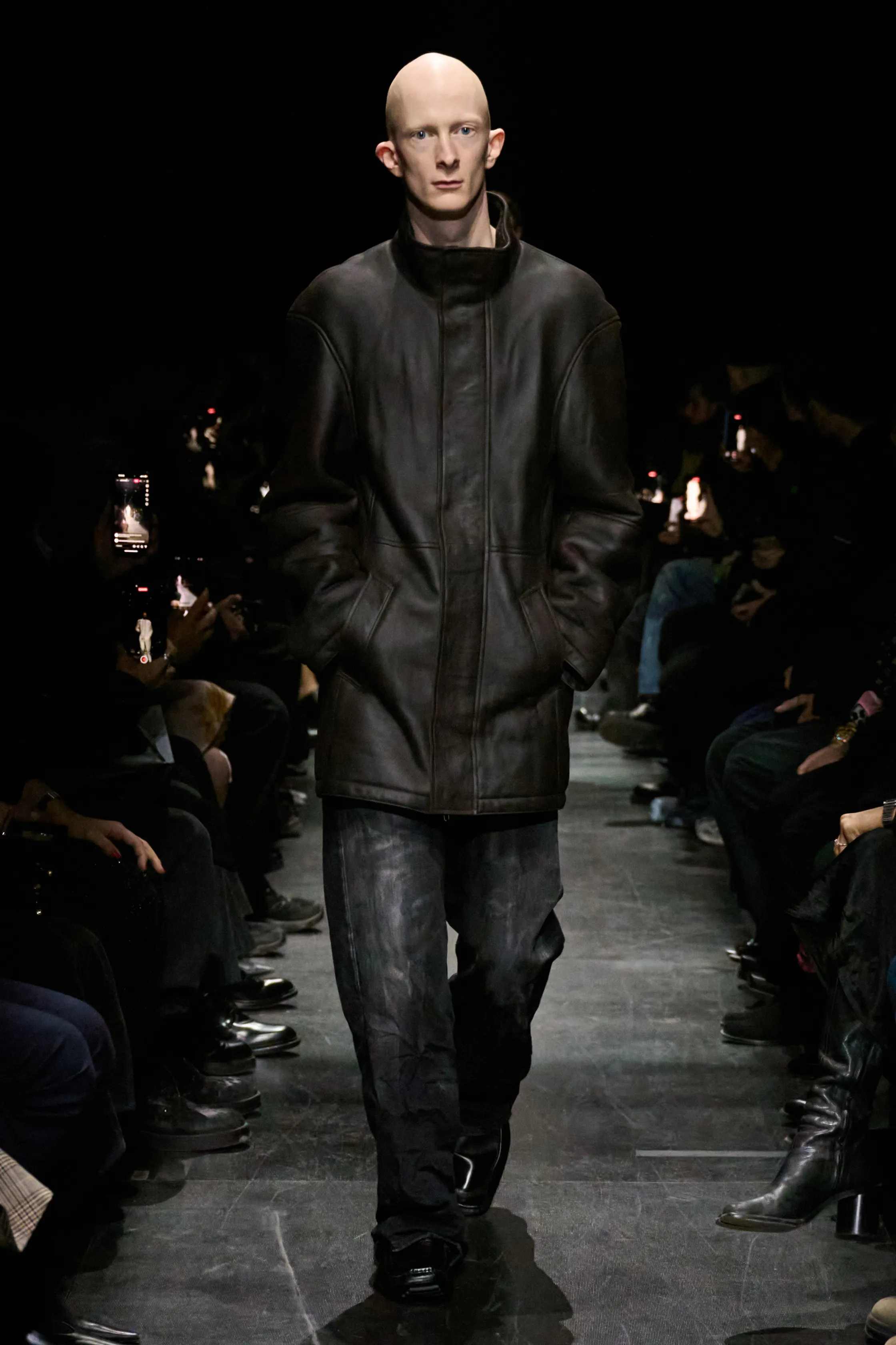 발렌시아가 - Look 19