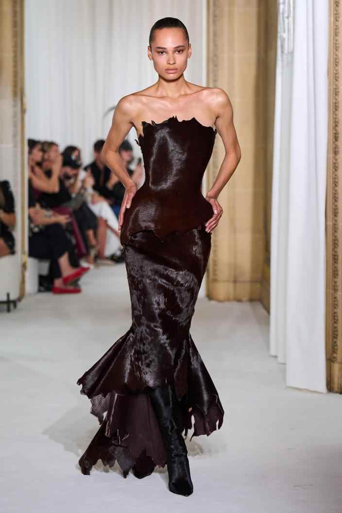 Ashi Studio - Look 1