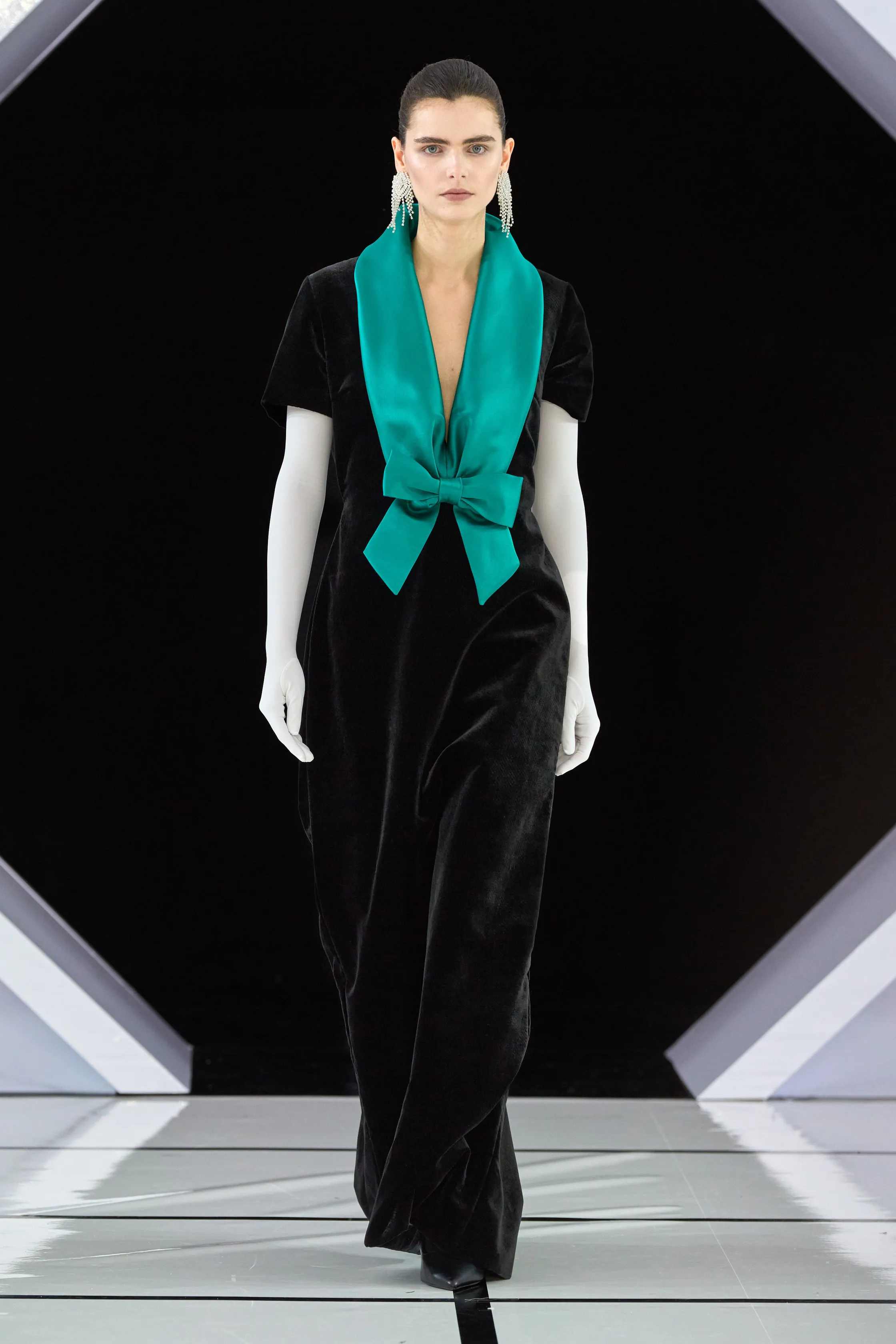 ريتشارد كوين - Look 34