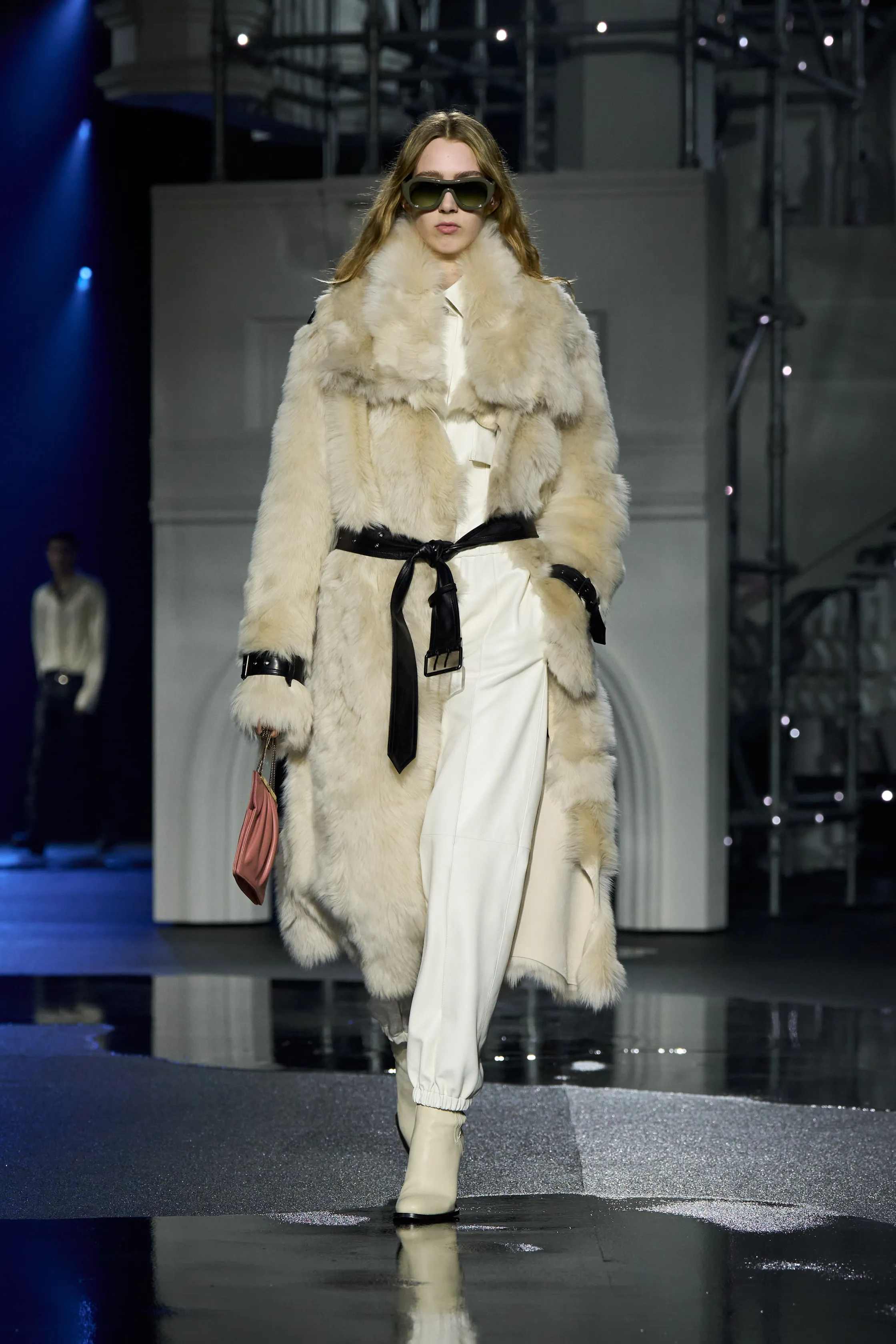 버버리 - Look 32