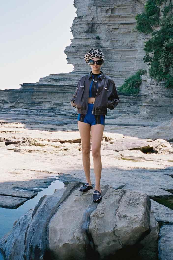 Ambush - Look 37