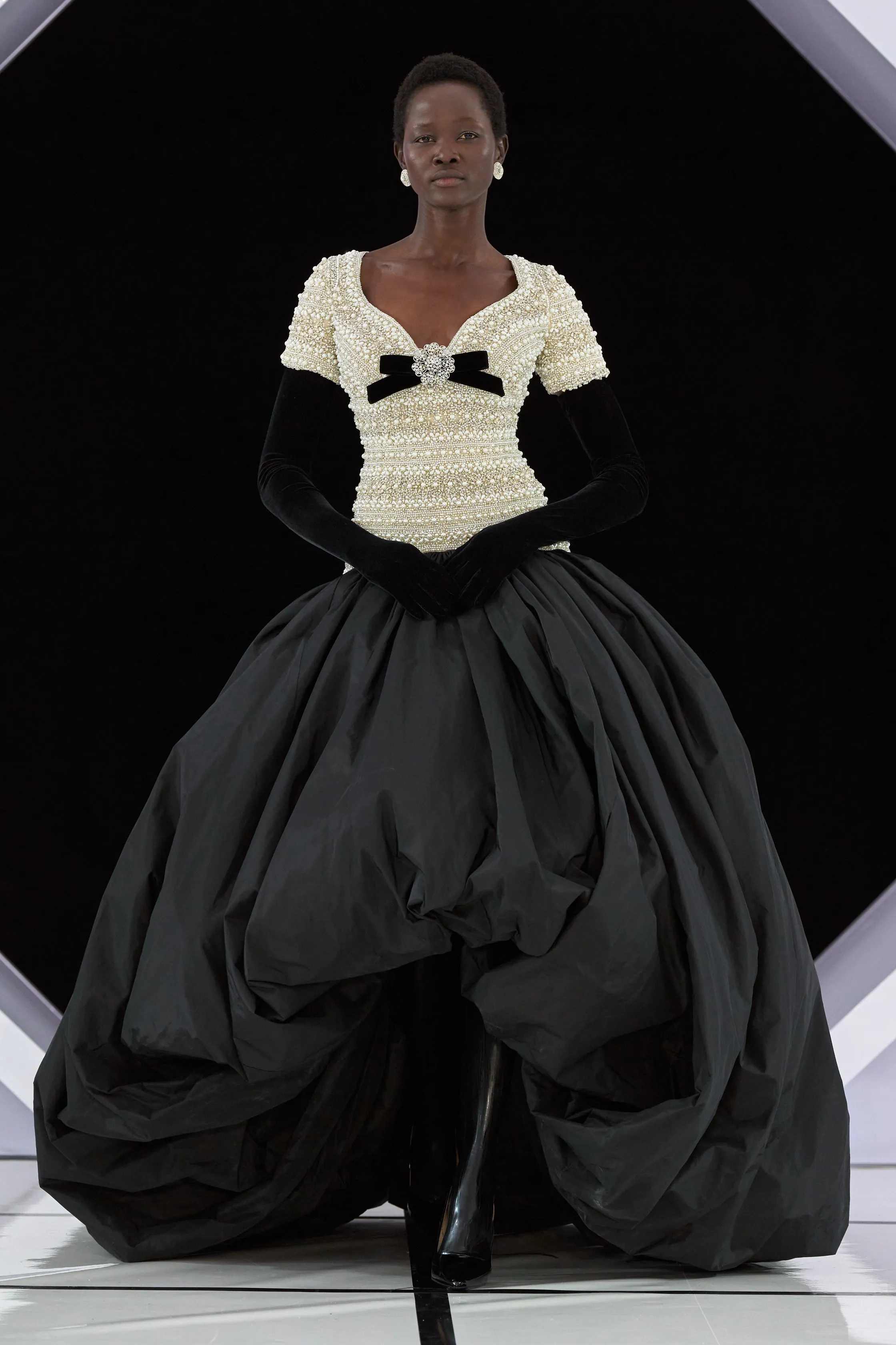 ريتشارد كوين - Look 5