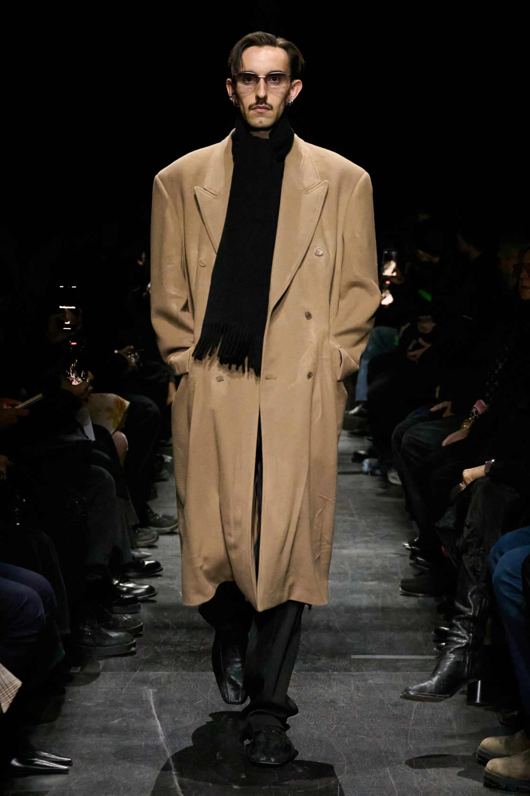 발렌시아가 - Look 17