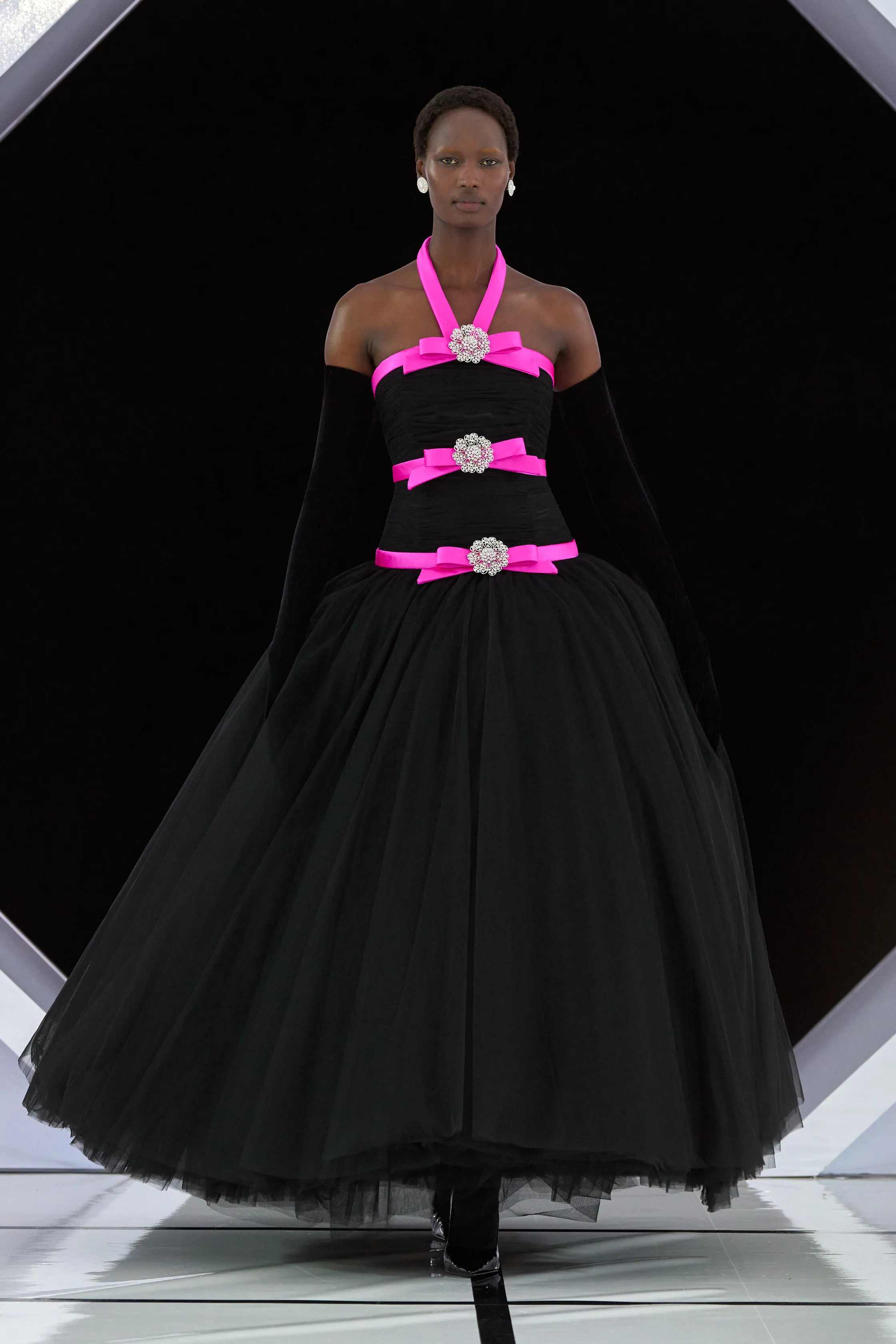 ريتشارد كوين - Look 38