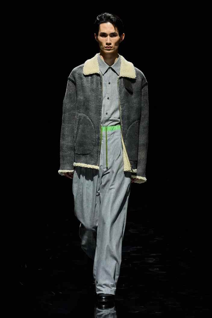 앤섬 A - Look 11