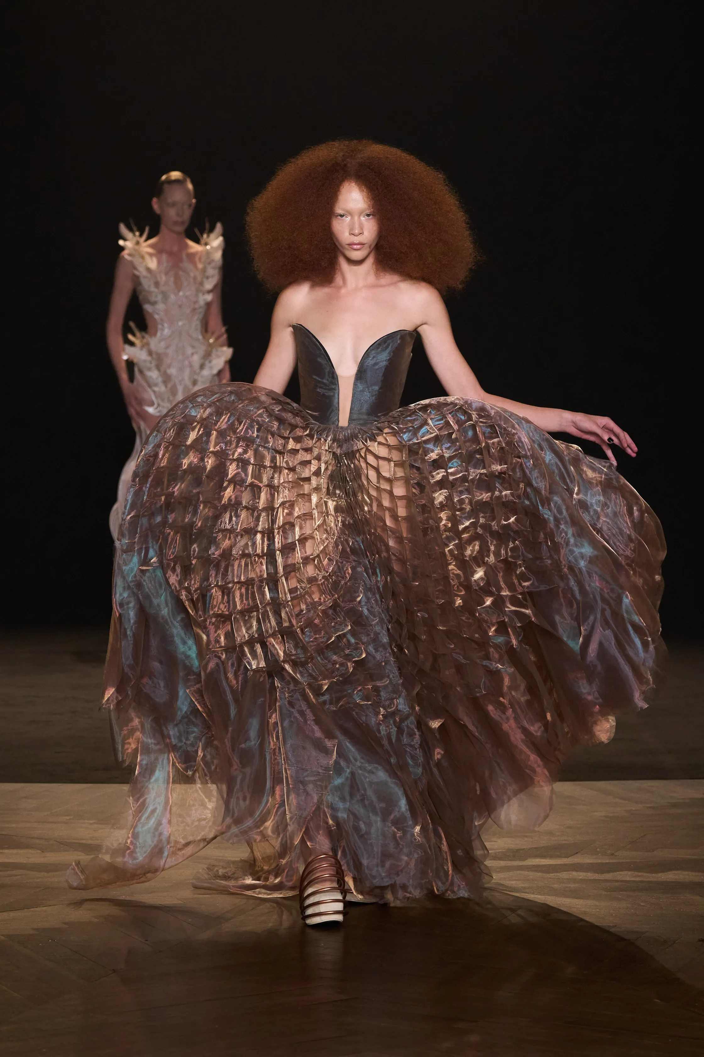 آيريس فان هيربن - Look 5