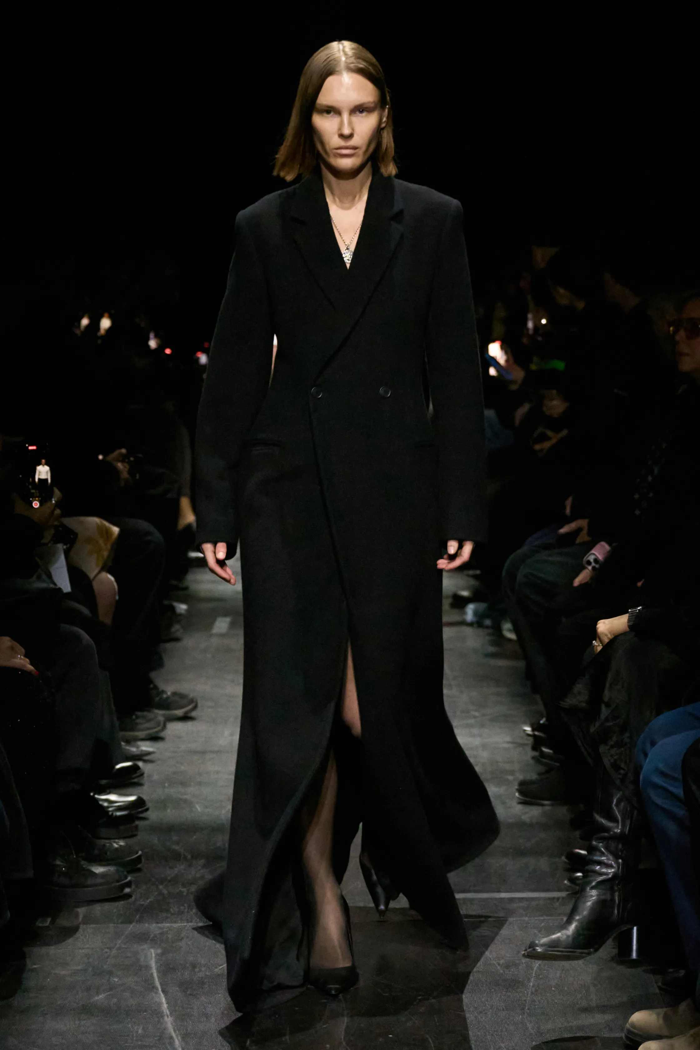 발렌시아가 - Look 6