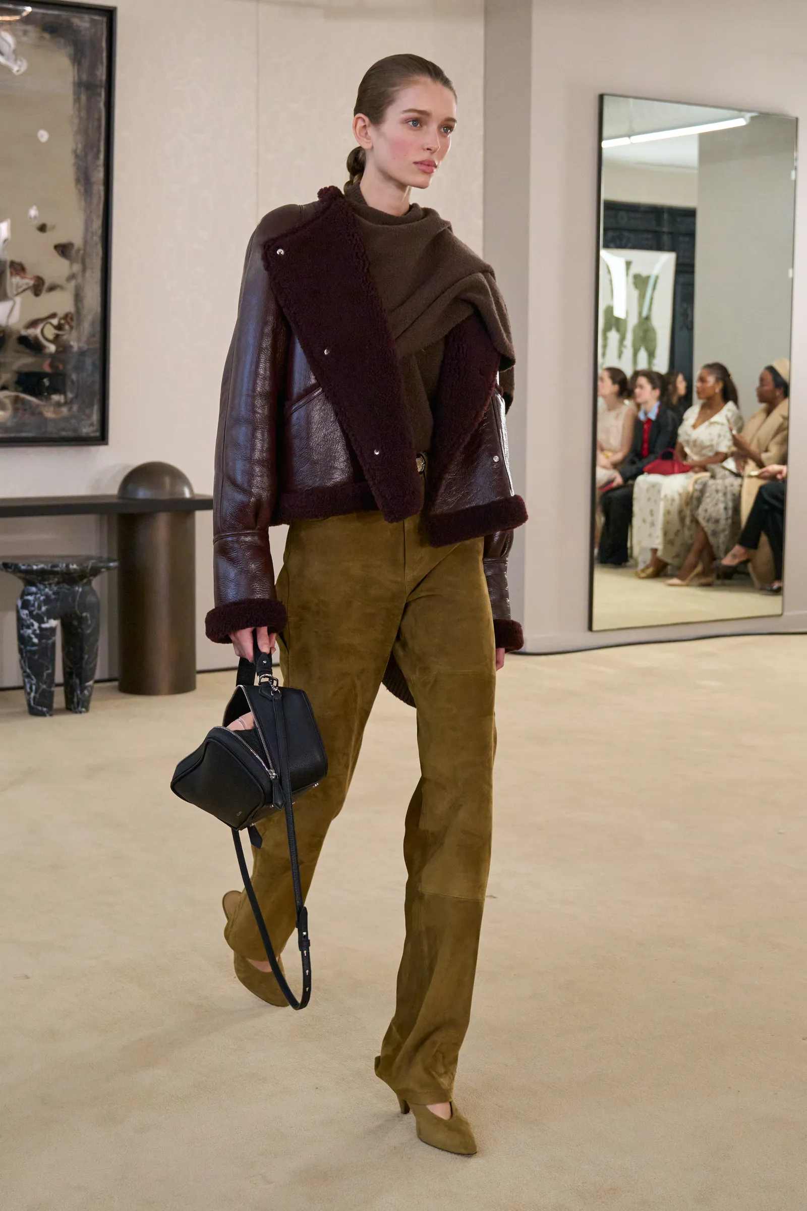 알투자라 - Look 33