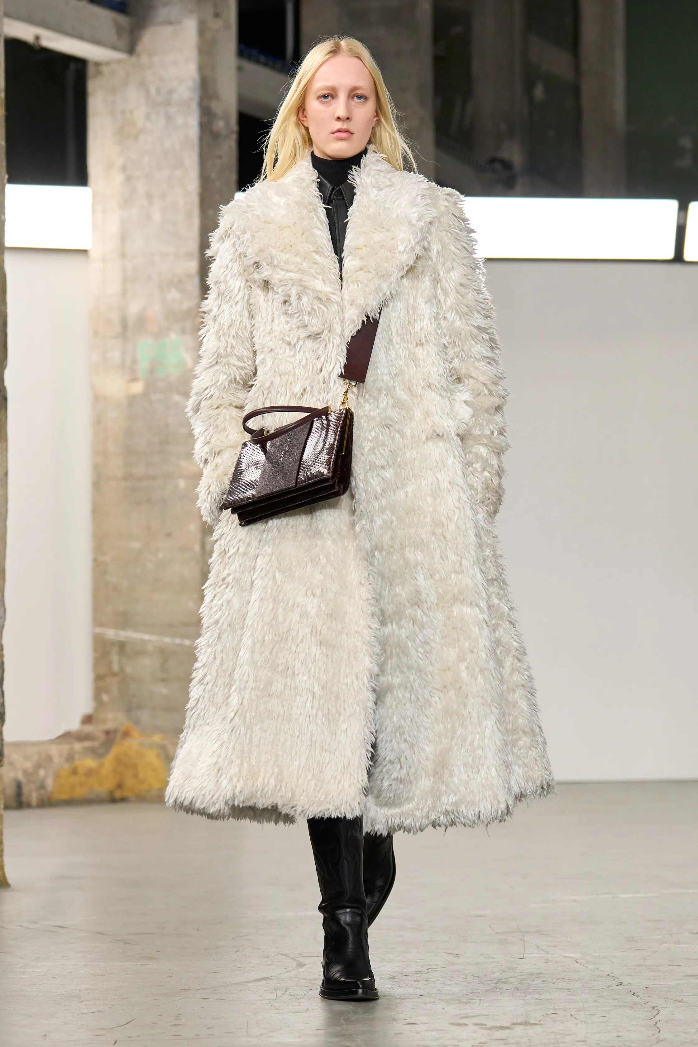 Gabriela Hearst - Look 1