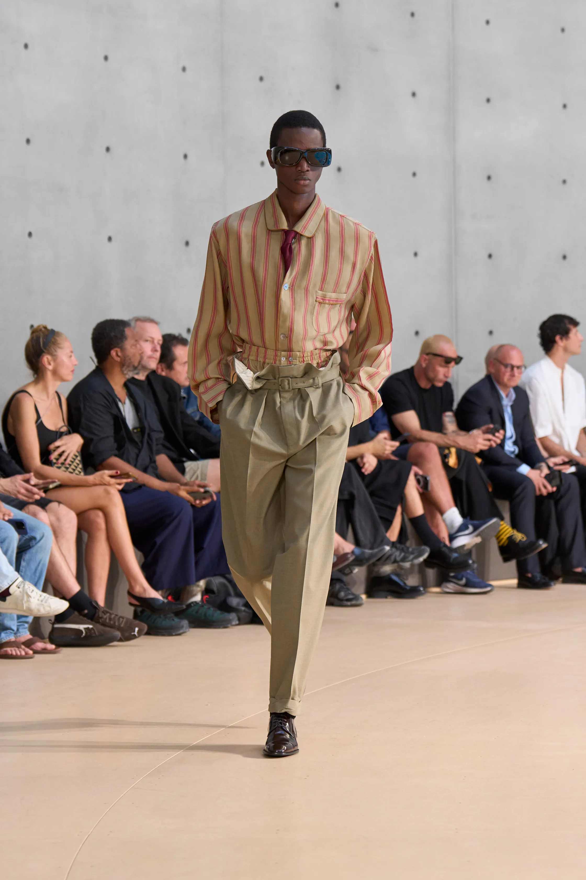 سان لوران - Look 23