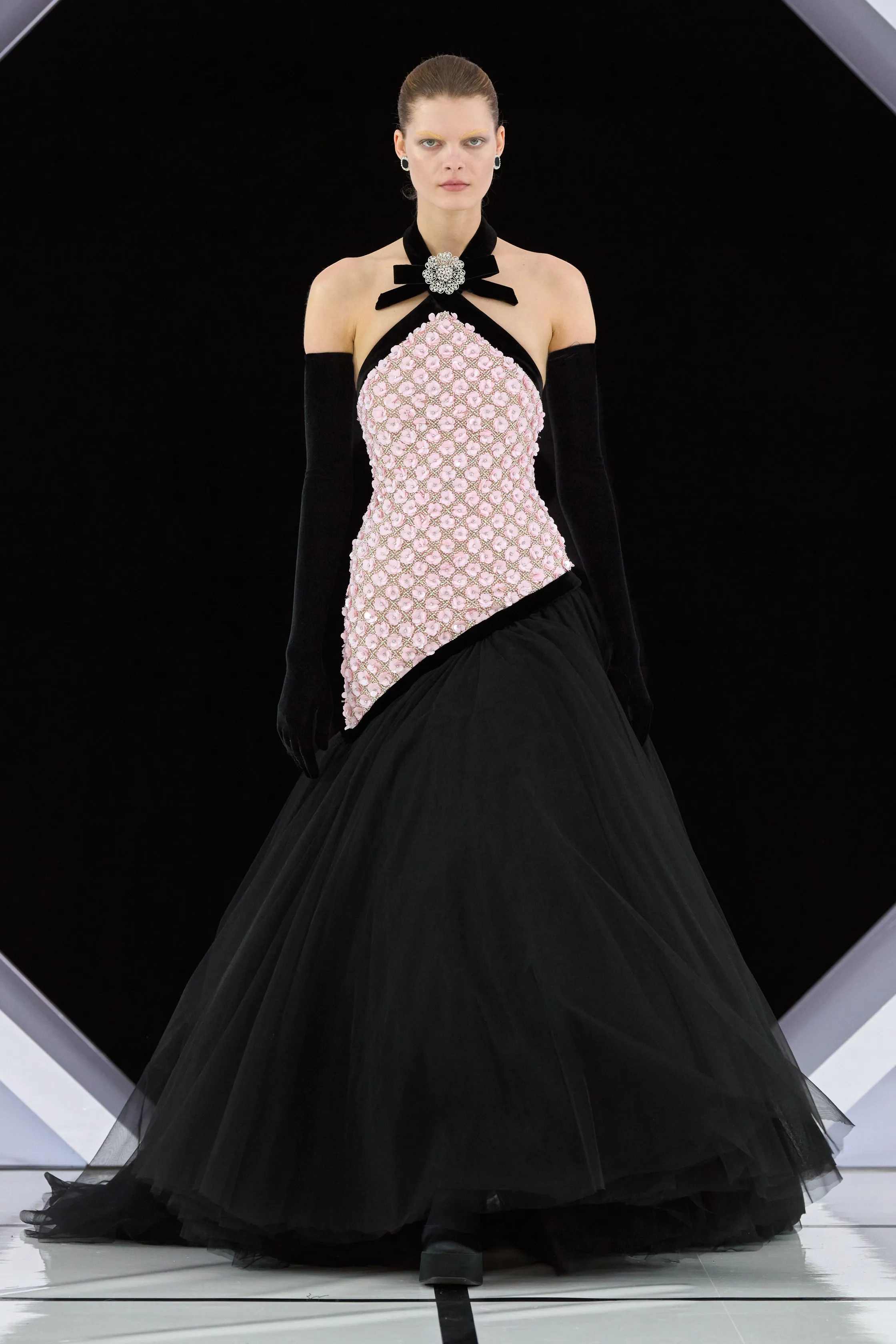 ريتشارد كوين - Look 21
