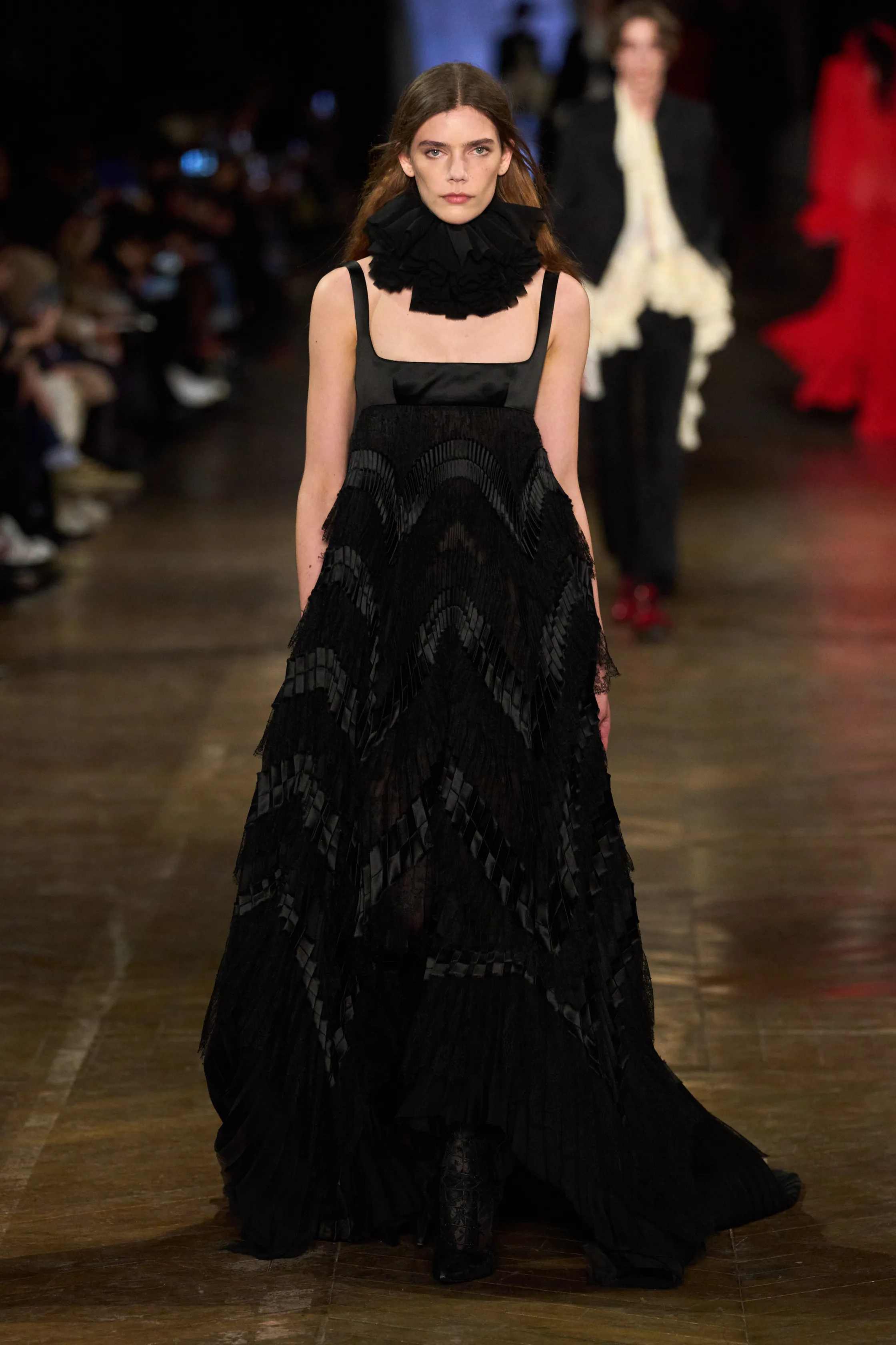 Alexander McQueen - Look 33
