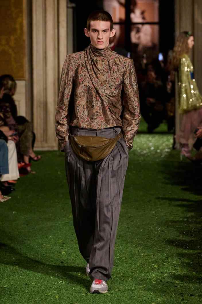 فالنتينو - Look 27