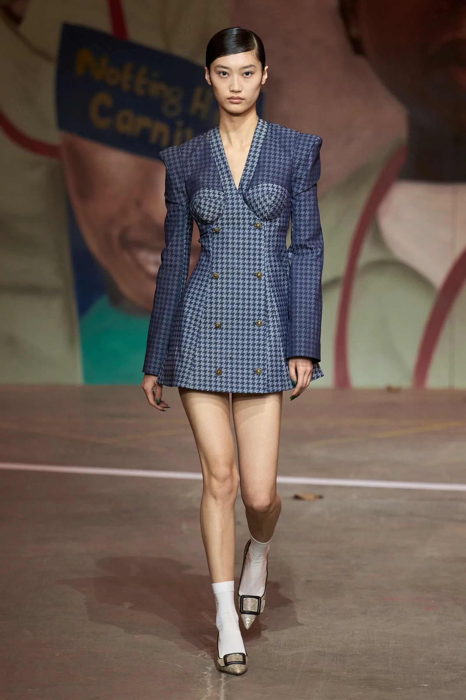 تولو كوكر - Look 22