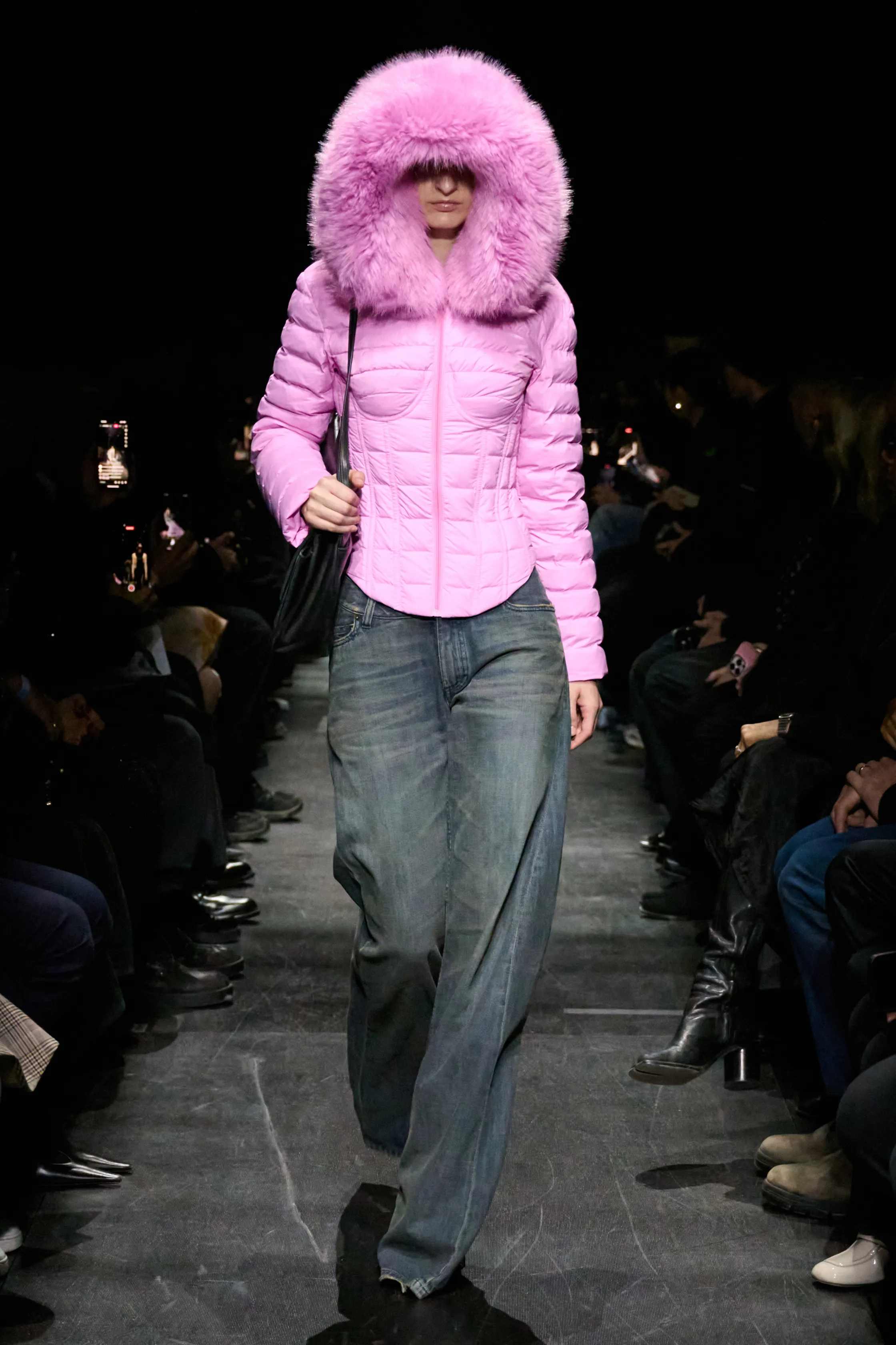 발렌시아가 - Look 36