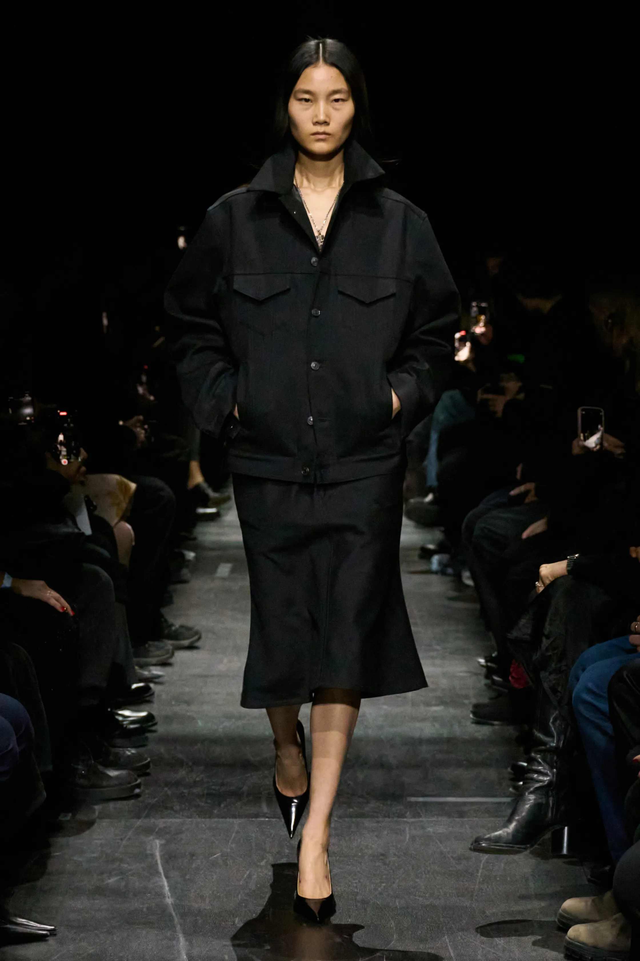 발렌시아가 - Look 10