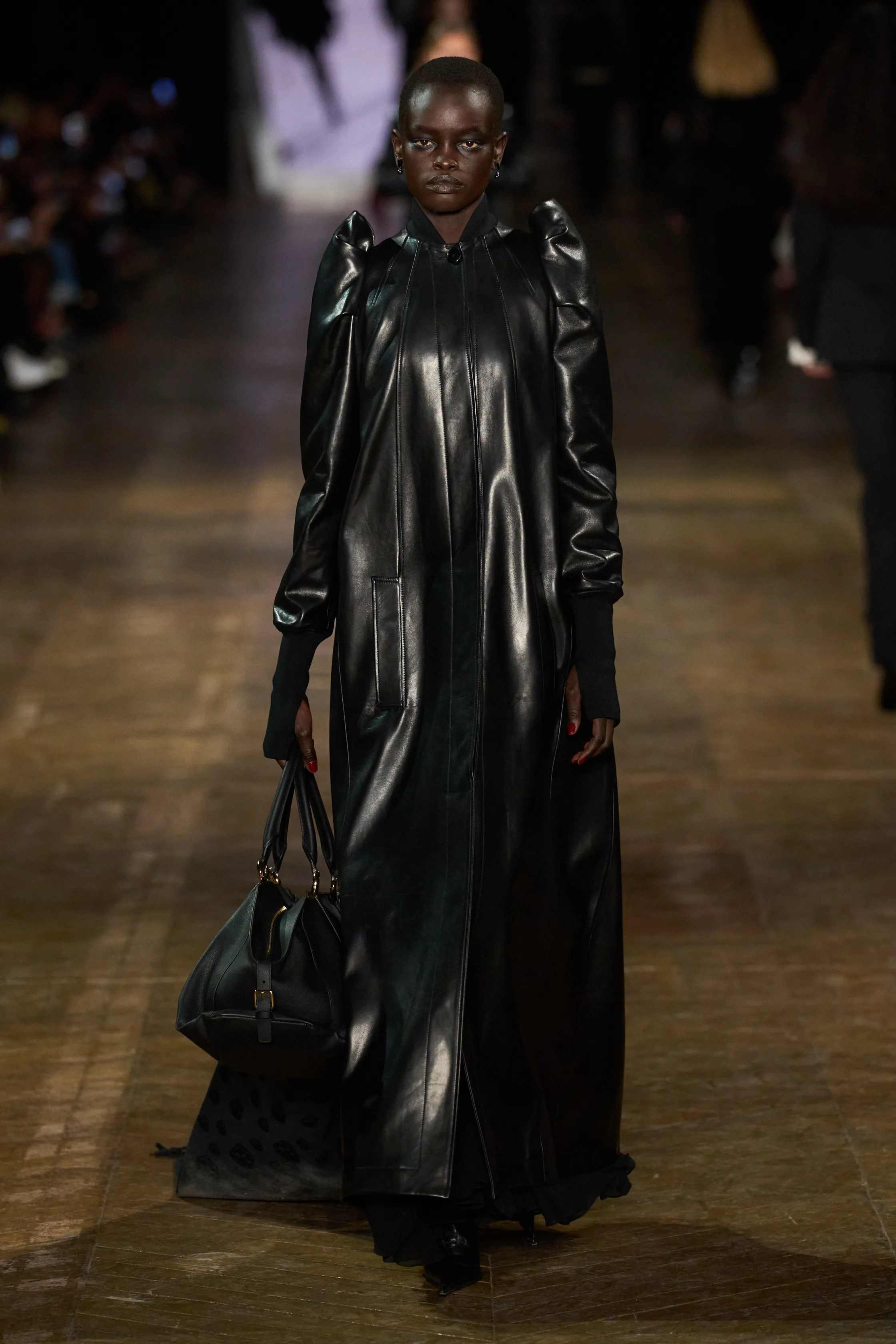 Alexander McQueen - Look 7