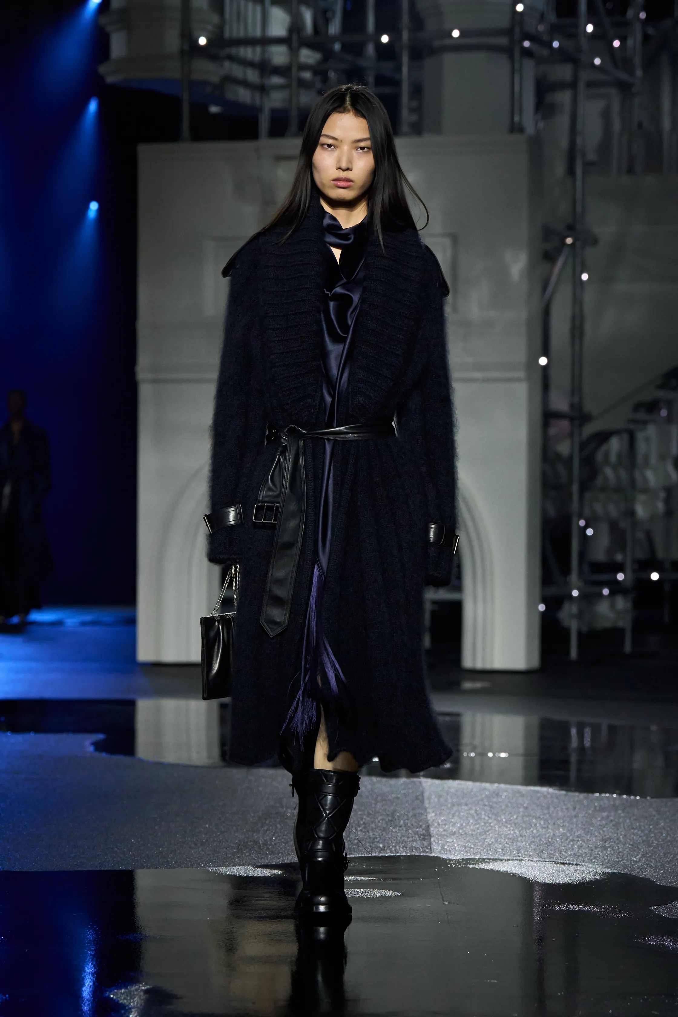 버버리 - Look 13