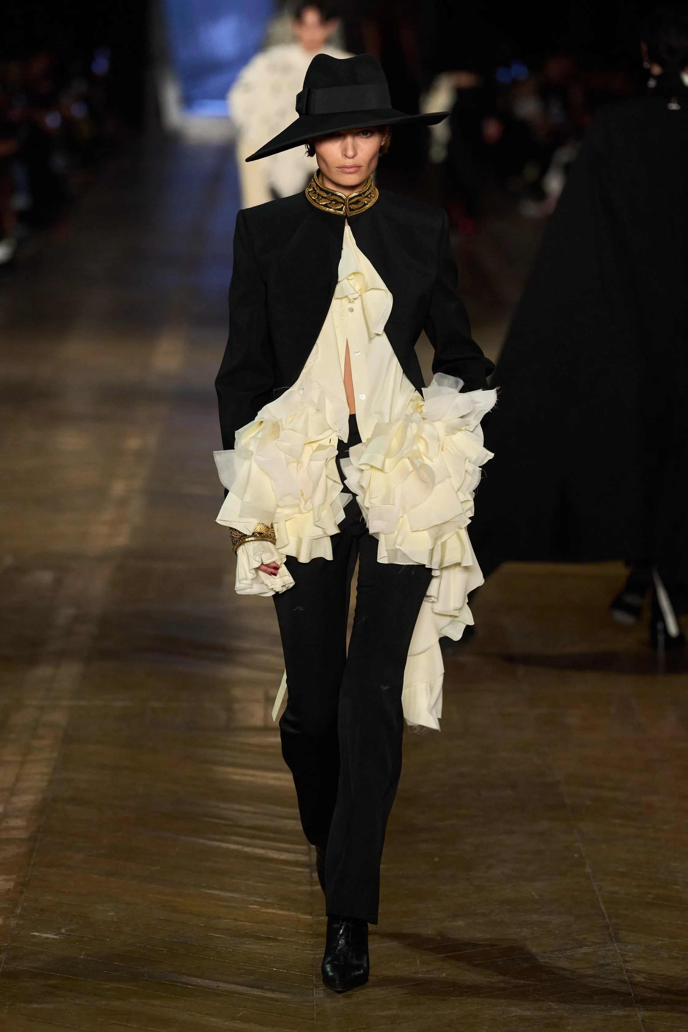 Alexander McQueen - Look 36