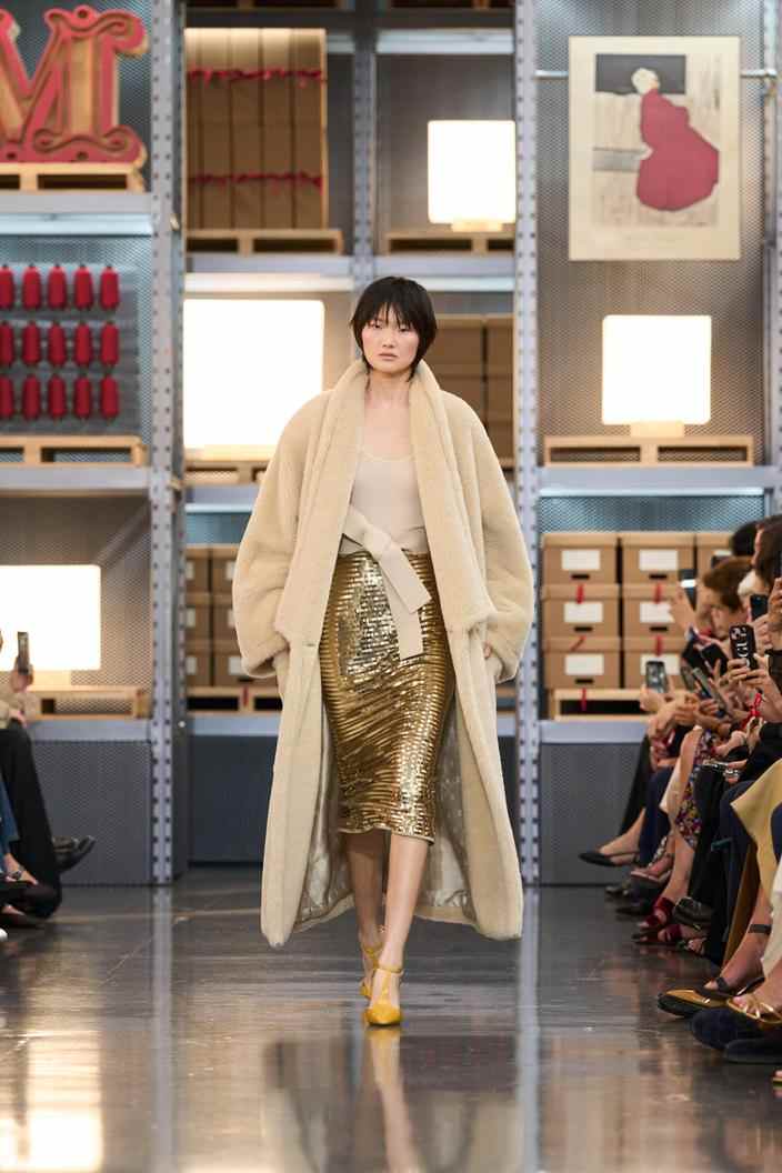 Max Mara - Look 50