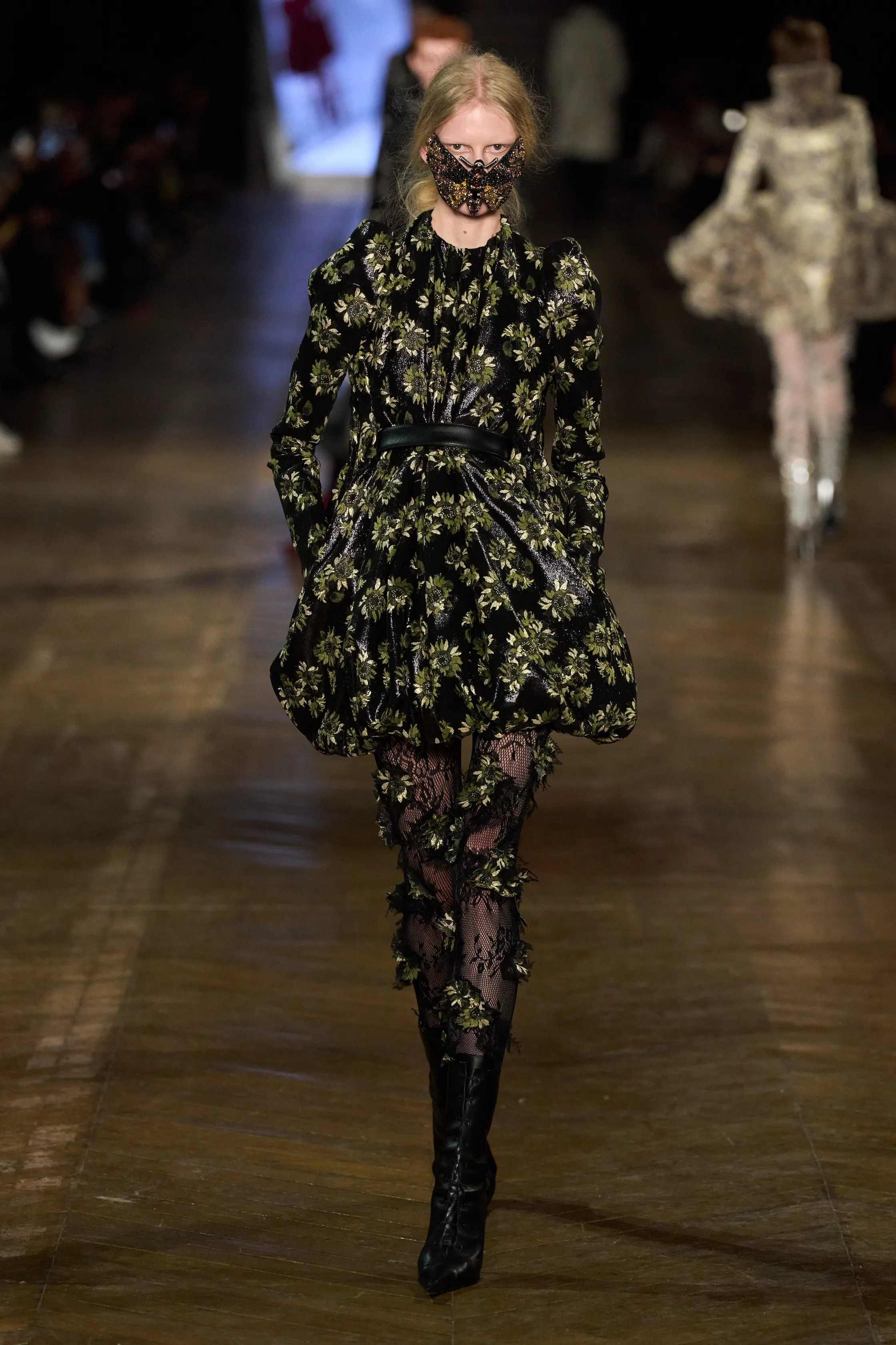 Alexander McQueen - Look 41