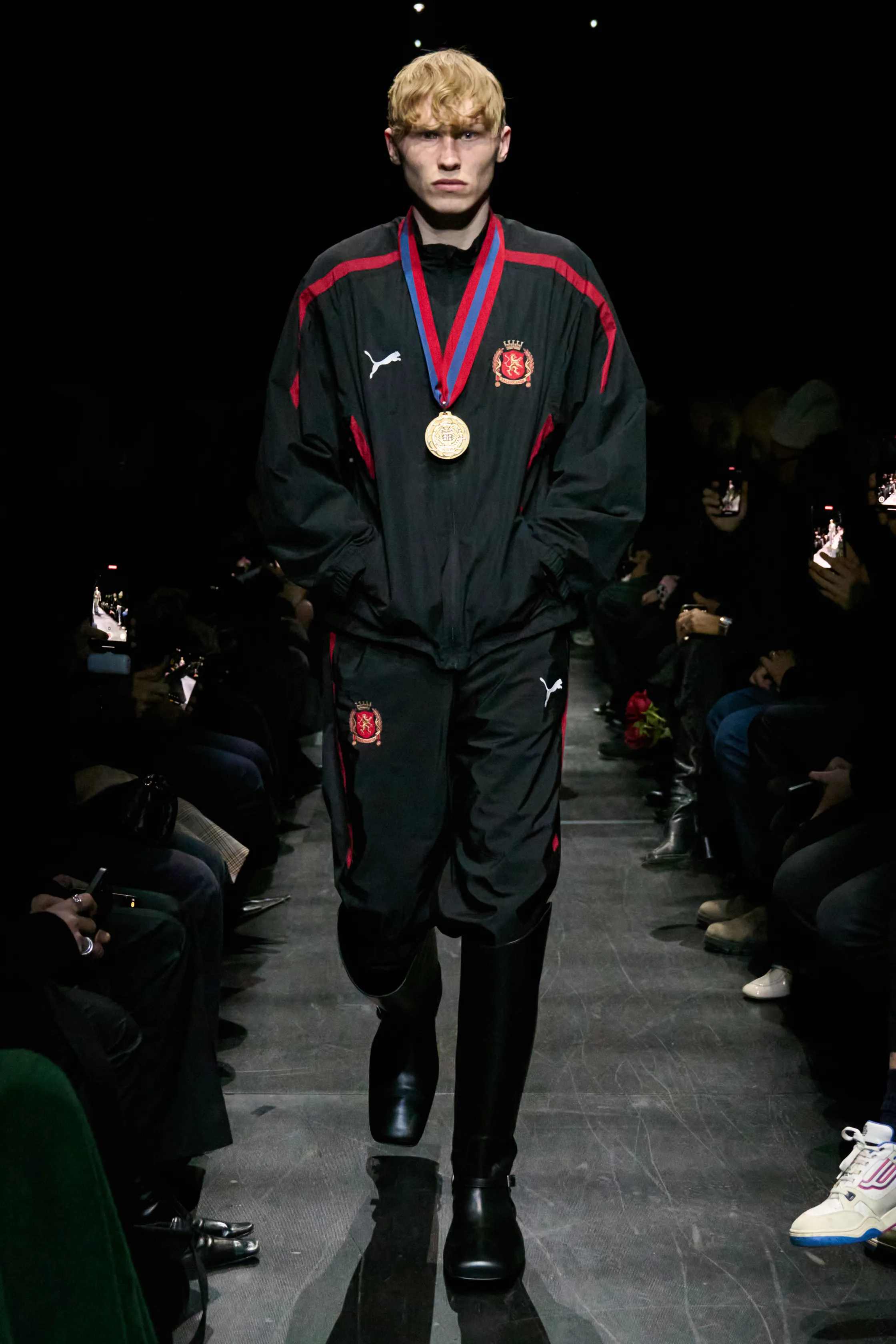 발렌시아가 - Look 58