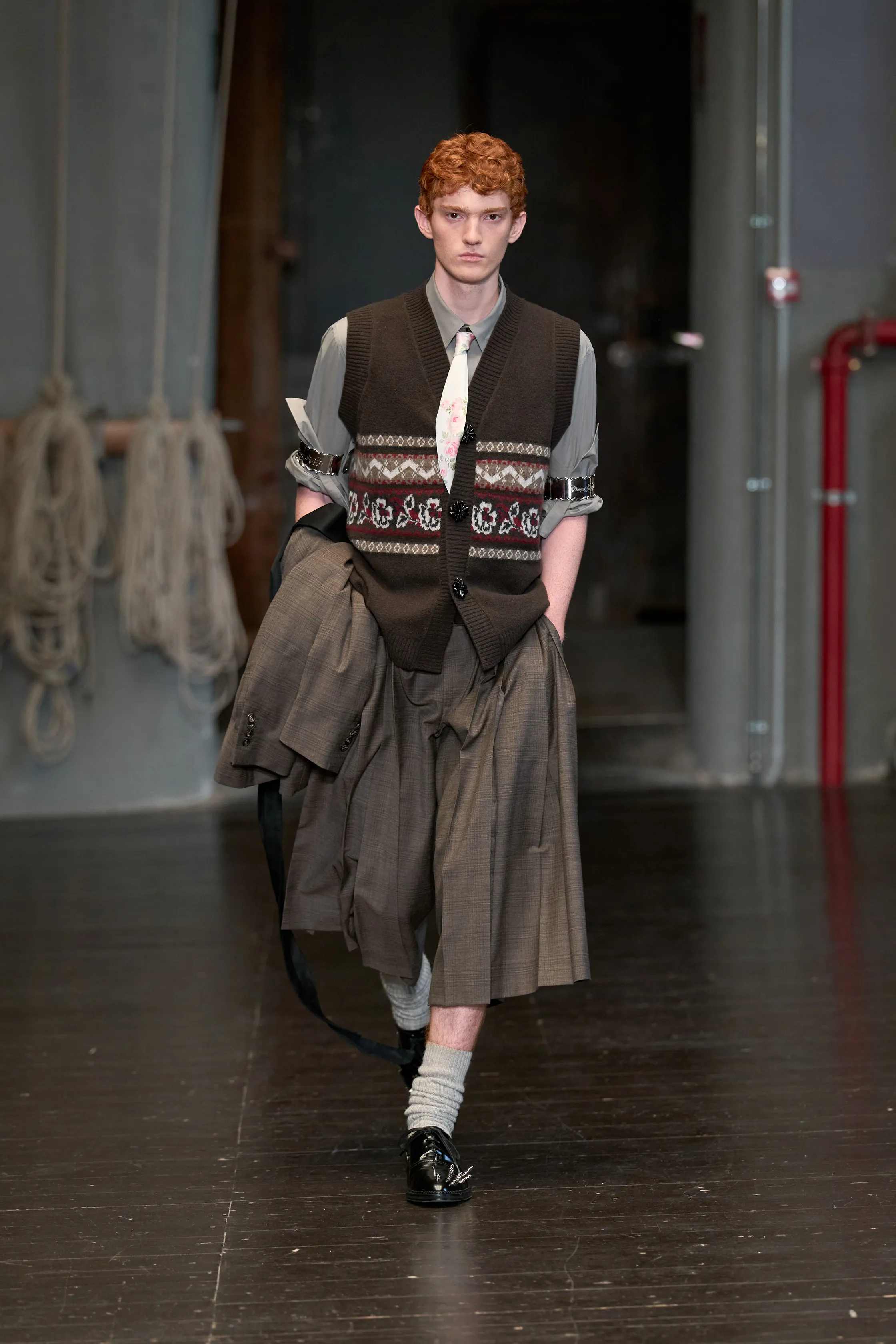 سيمون روشا - Look 24